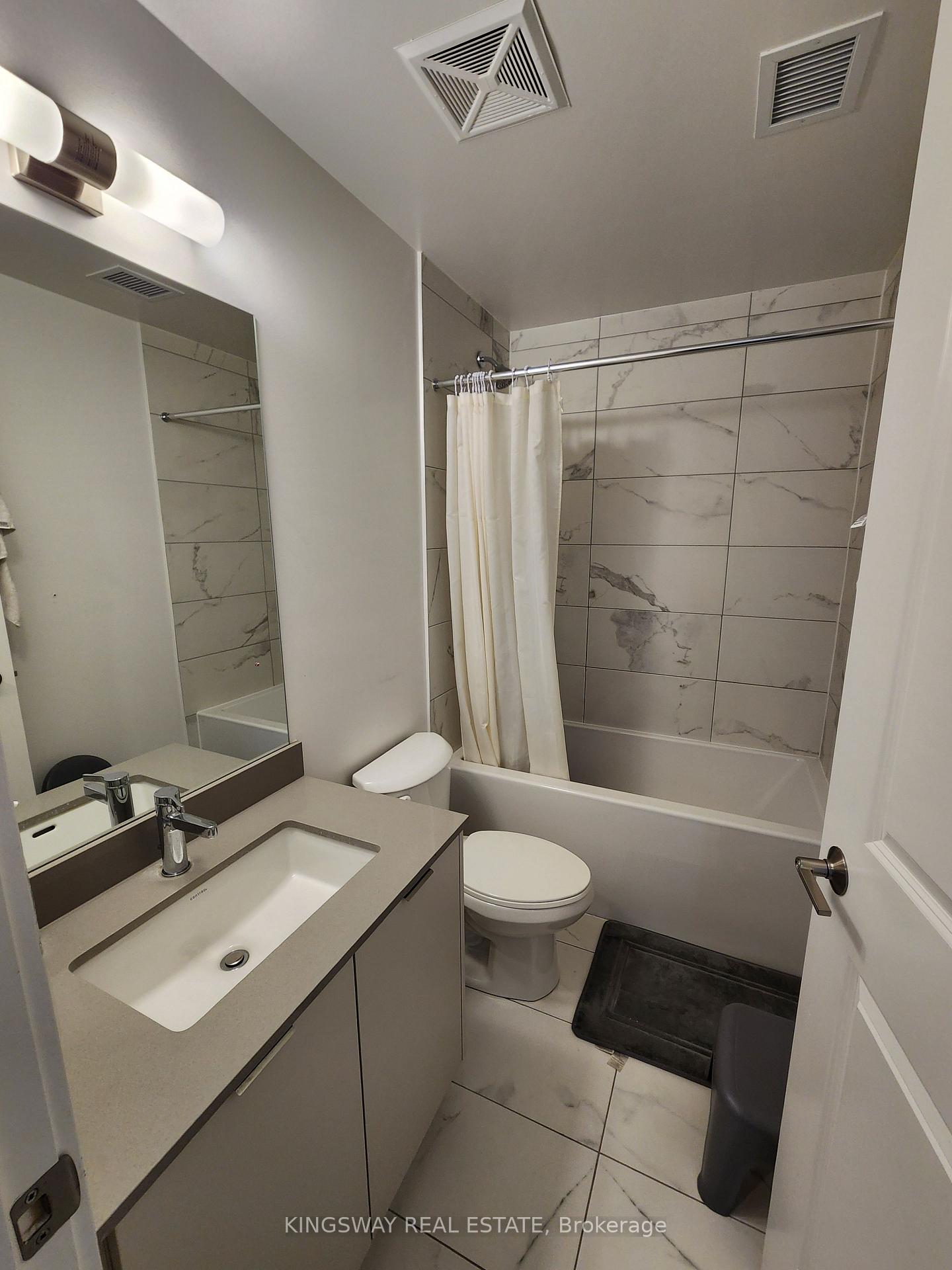 Photo 15 of Unit 1207W, 202 Burnhamthorpe Road E, Mississauga, Mississauga Valleys — HOMEH