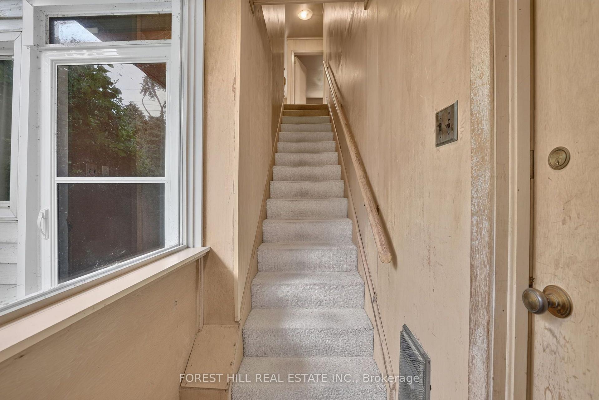 Photo 21 of 9 Tikvah Circle, Georgina, Historic Lakeshore Communities — HOMEH