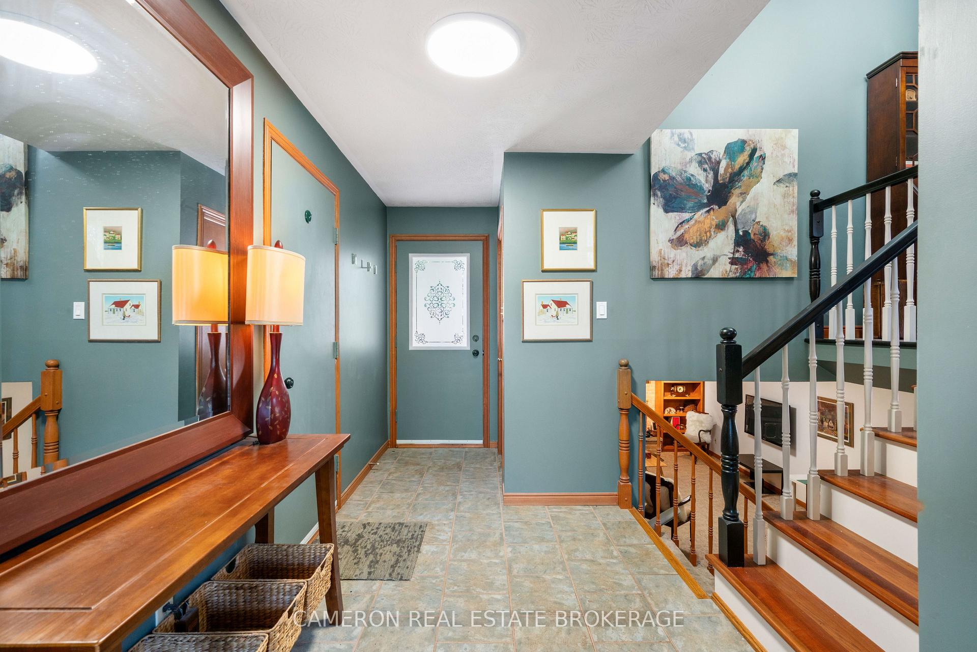 Photo 5 of 1344 Stormont Drive, Cornwall, Cornwall — HOMEH