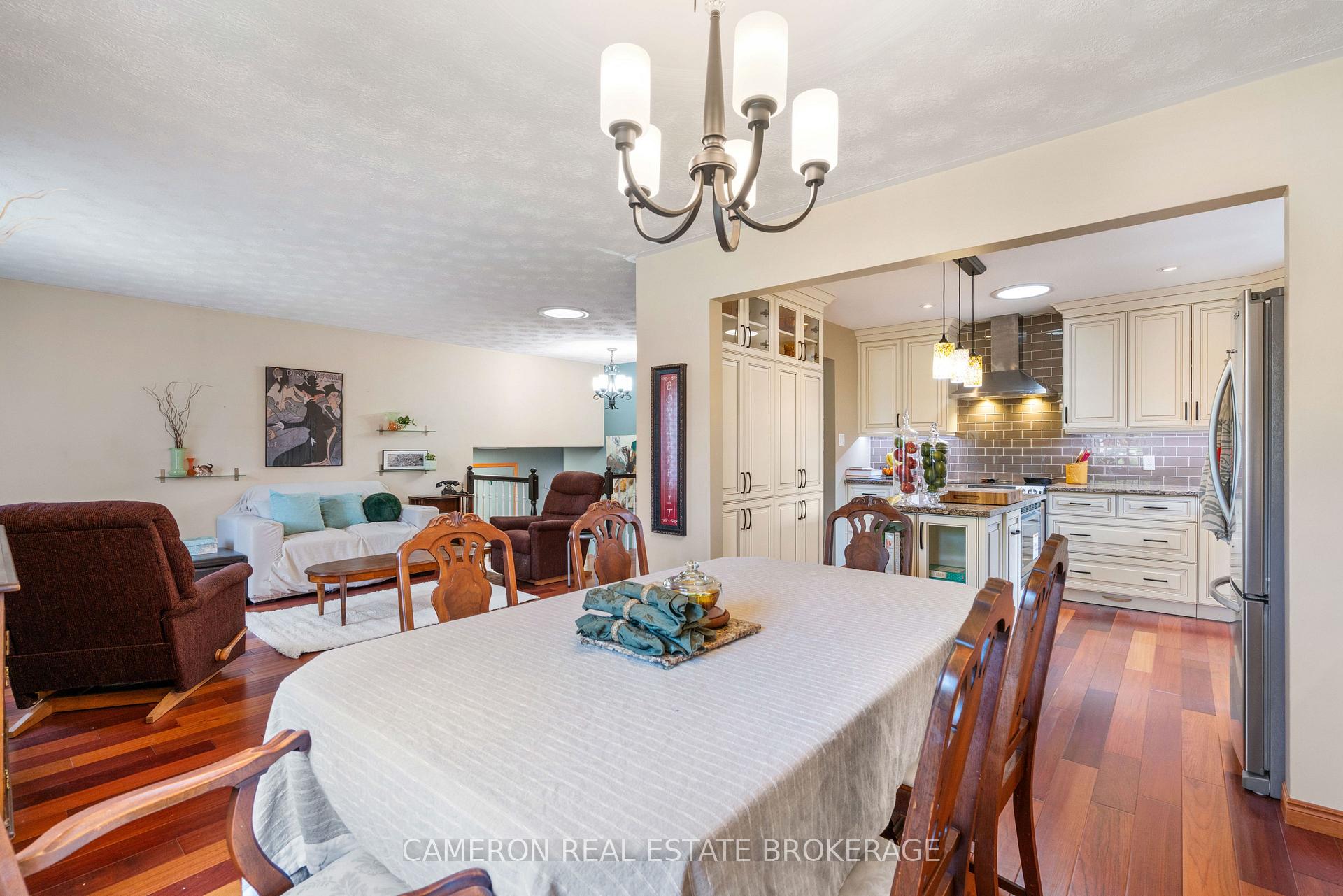 Photo 10 of 1344 Stormont Drive, Cornwall, Cornwall — HOMEH