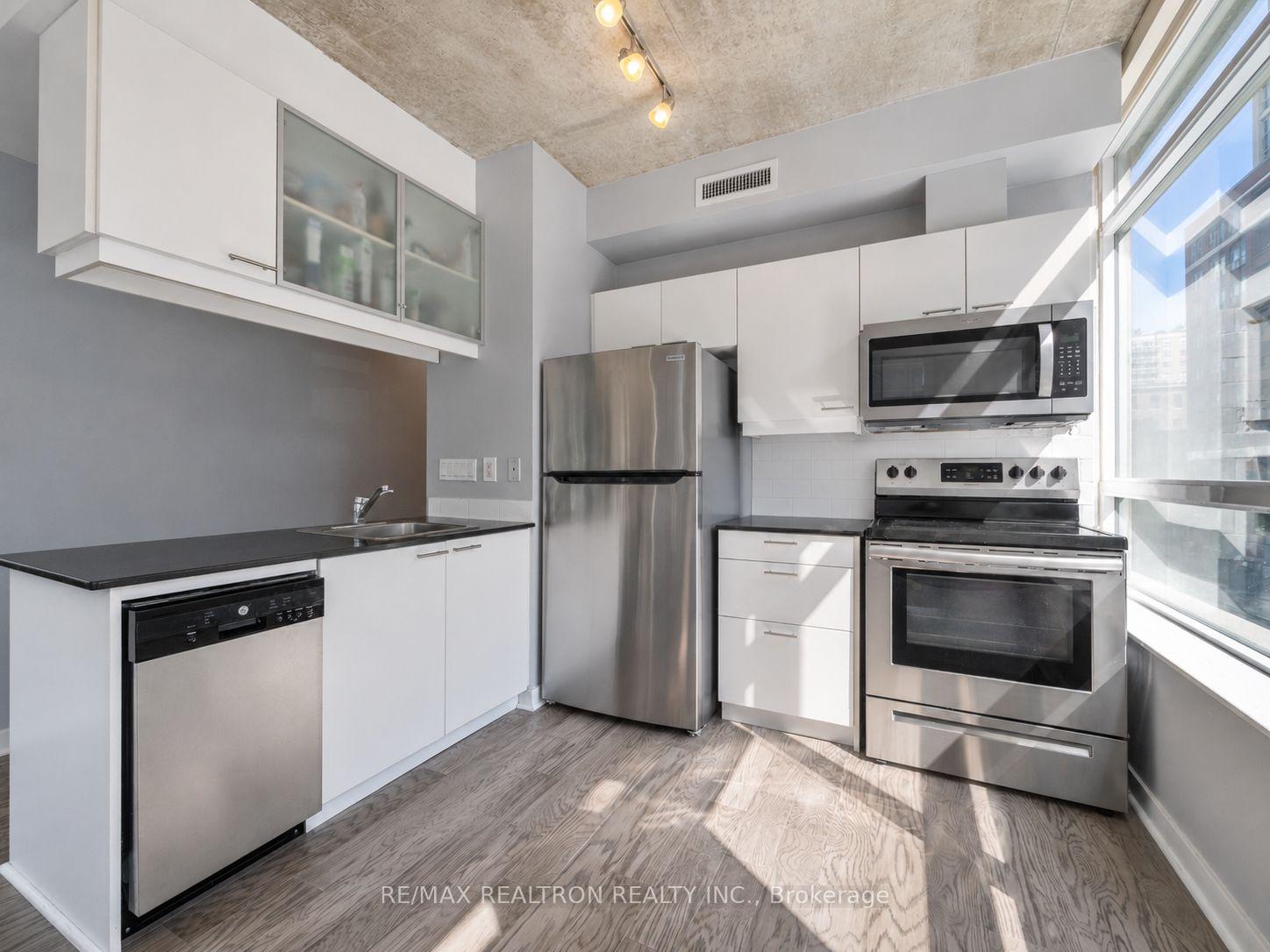 Photo 14 of Unit 320, 218 King Street E, Toronto, Moss Park — HOMEH