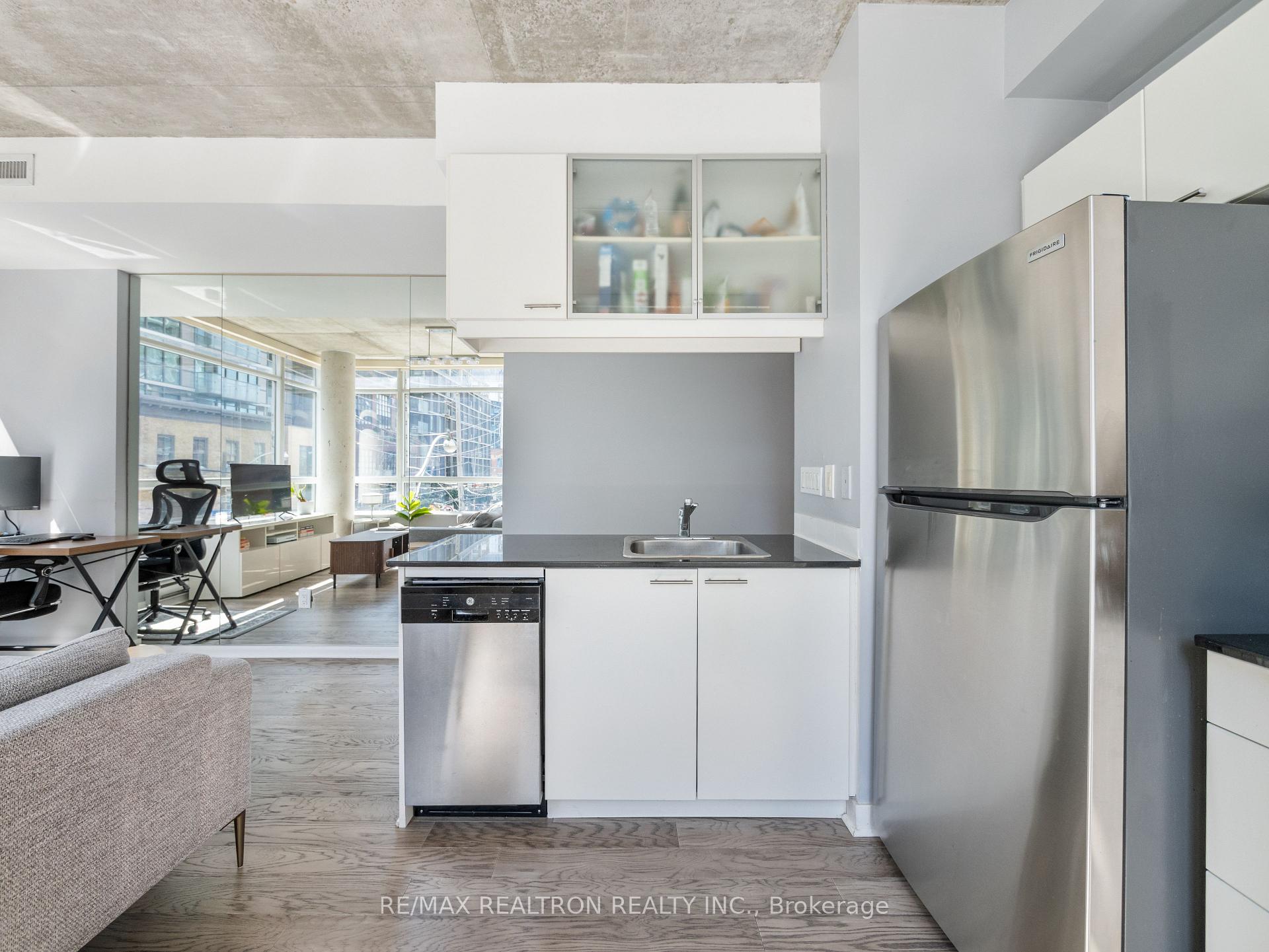 Photo 17 of Unit 320, 218 King Street E, Toronto, Moss Park — HOMEH