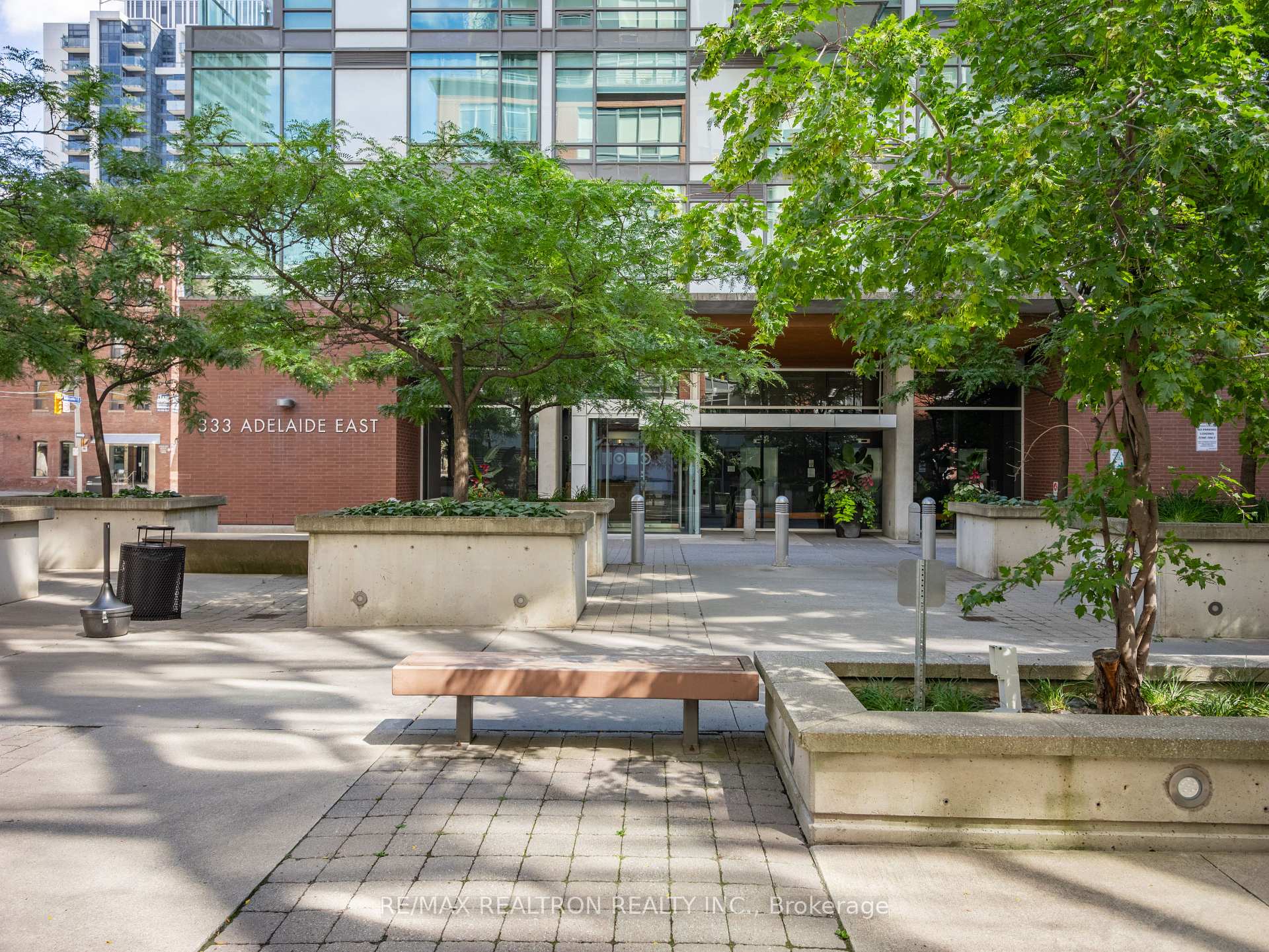 Photo 32 of Unit 320, 218 King Street E, Toronto, Moss Park — HOMEH
