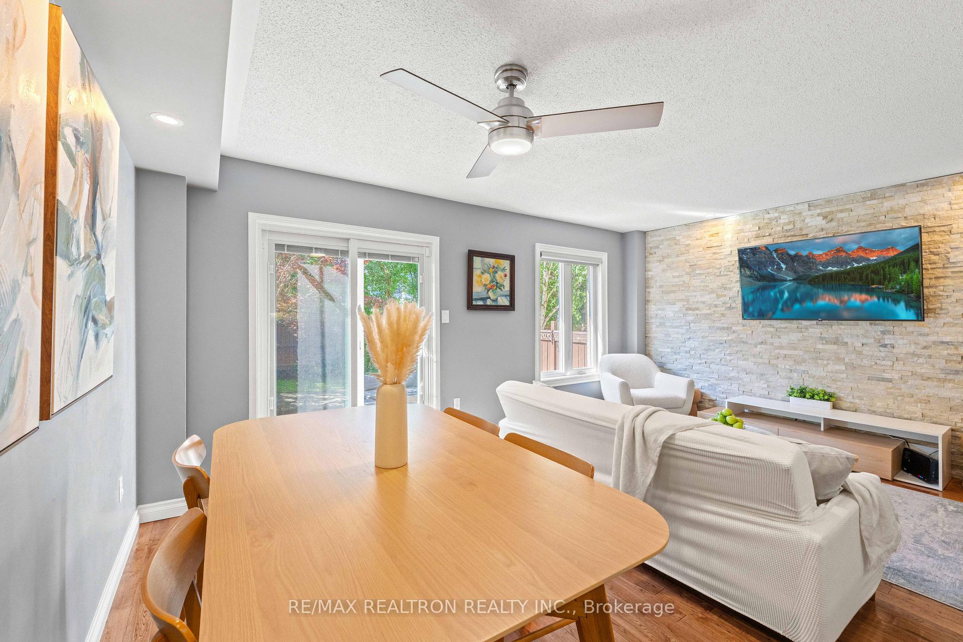 Photo 9 of 71 Ochalski Road, Aurora, Bayview Wellington — HOMEH