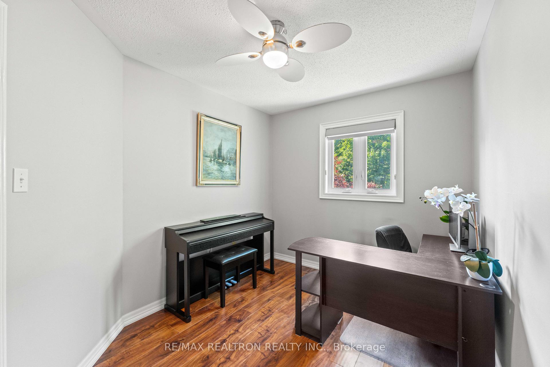 Photo 11 of 71 Ochalski Road, Aurora, Bayview Wellington — HOMEH