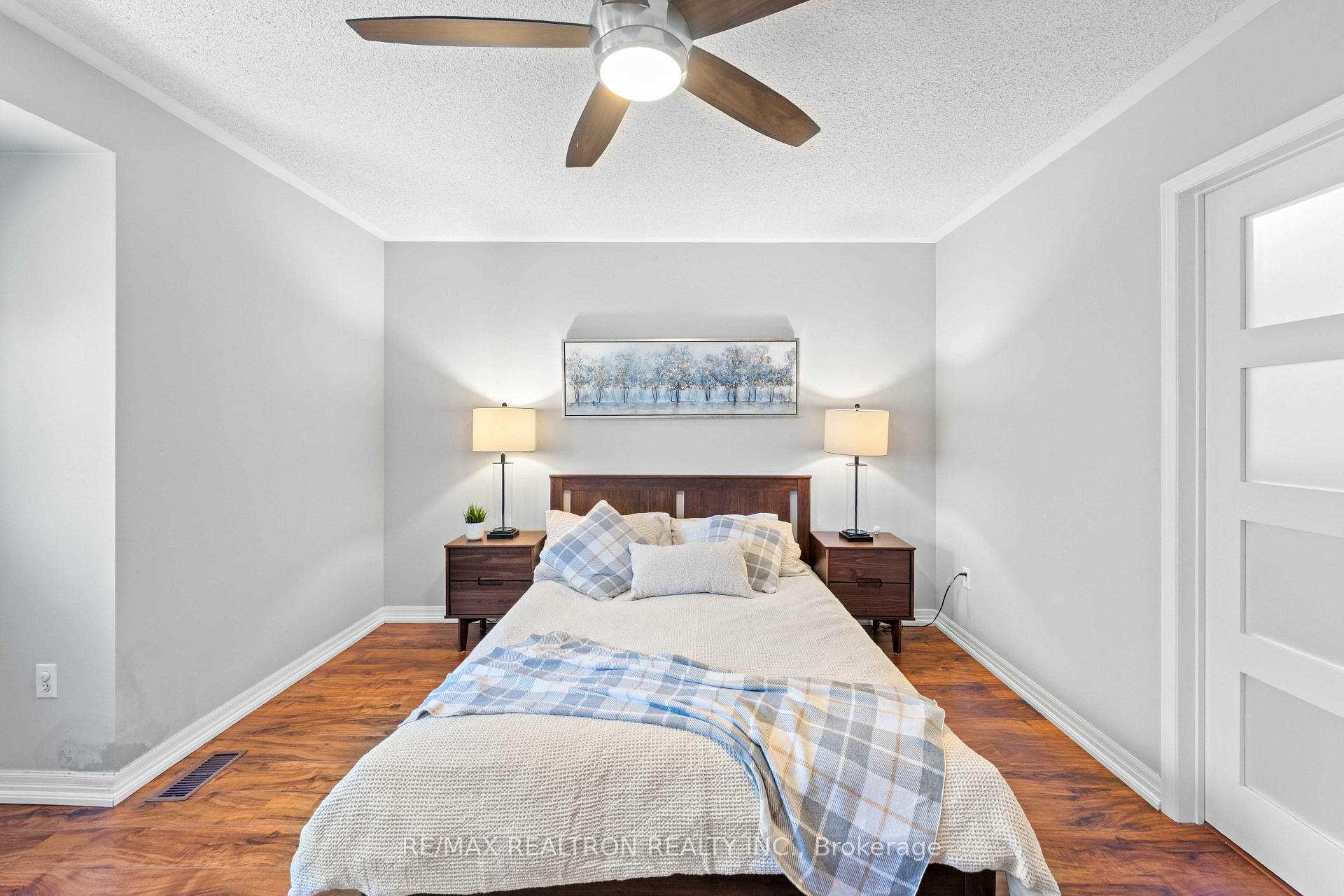 Photo 16 of 71 Ochalski Road, Aurora, Bayview Wellington — HOMEH