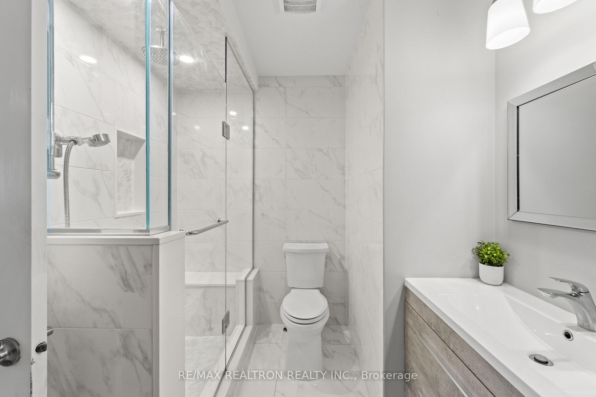 Photo 18 of 71 Ochalski Road, Aurora, Bayview Wellington — HOMEH