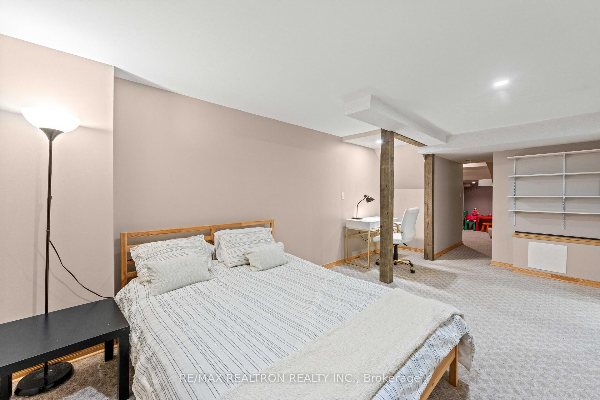 Photo 25 of 71 Ochalski Road, Aurora, Bayview Wellington — HOMEH