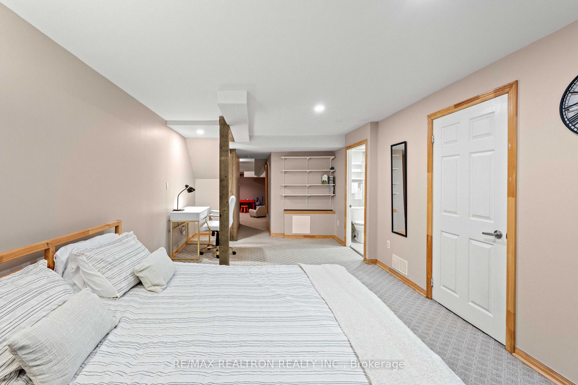 Photo 26 of 71 Ochalski Road, Aurora, Bayview Wellington — HOMEH