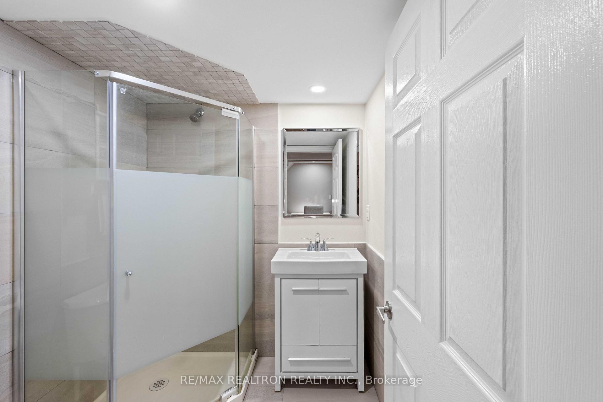 Photo 27 of 71 Ochalski Road, Aurora, Bayview Wellington — HOMEH