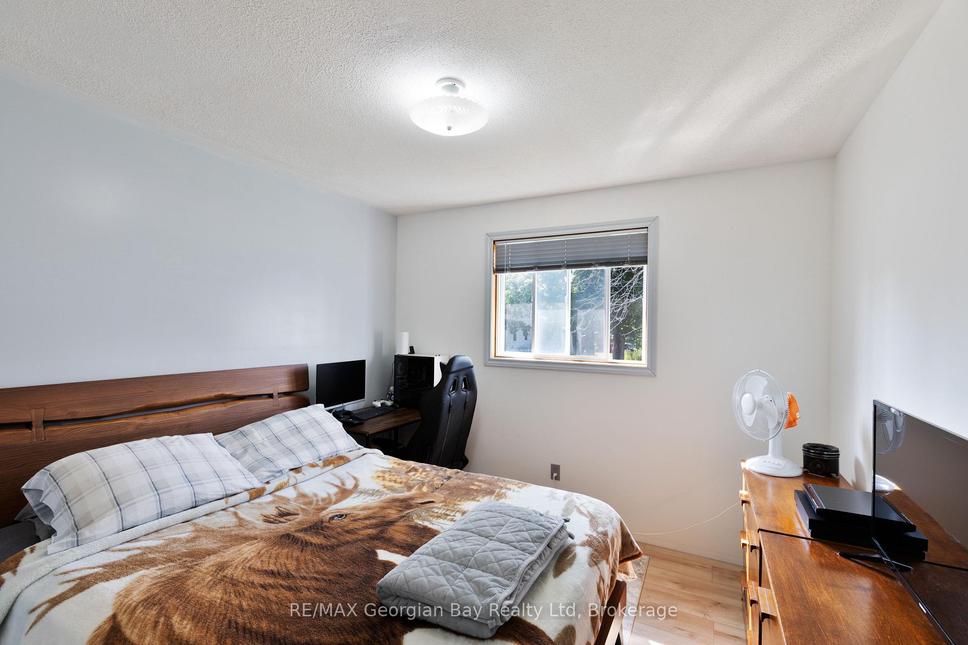 Photo 15 of 144 George Street, Tay, Victoria Harbour — HOMEH
