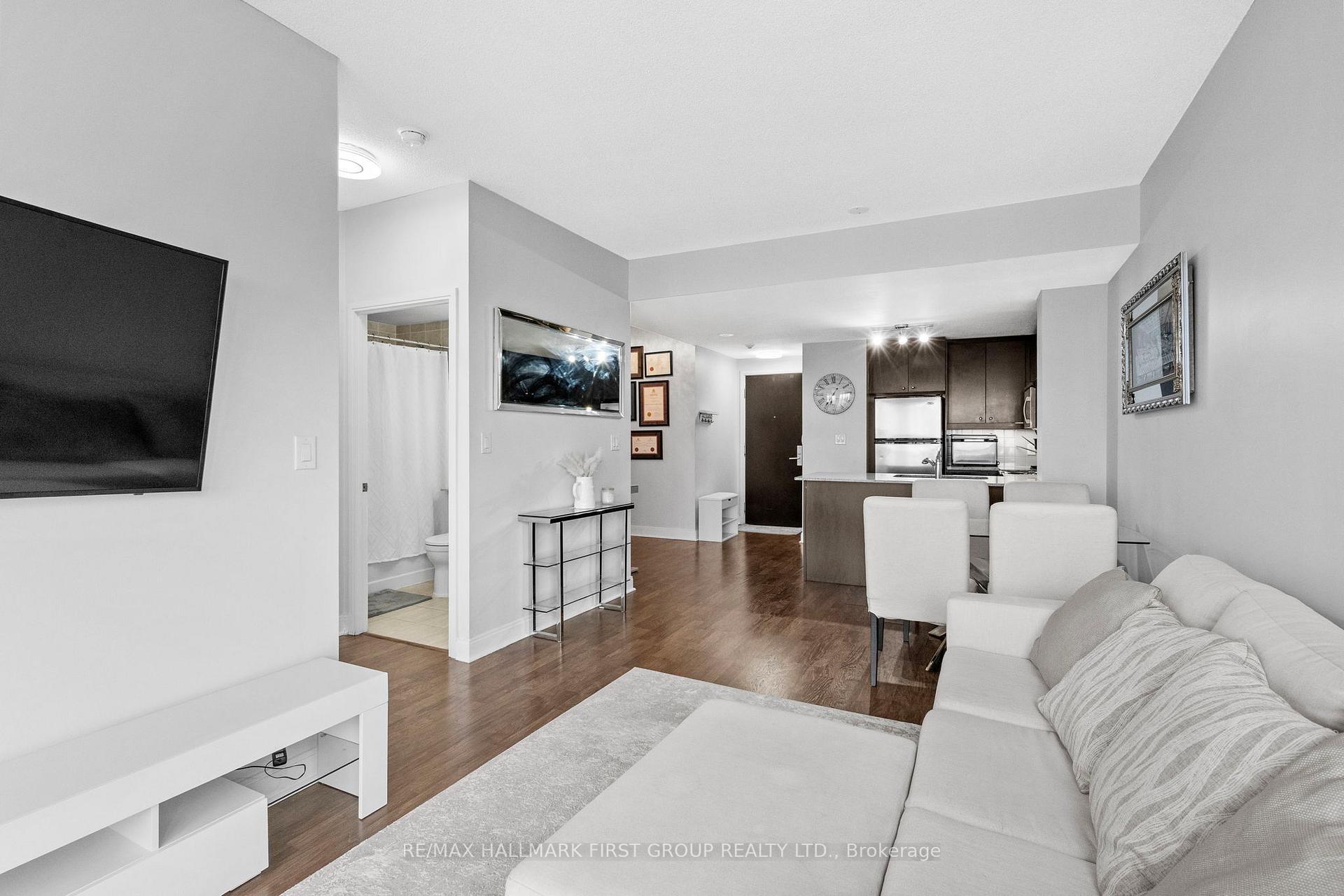 Photo 19 of Unit 3308, 60 Absolute Avenue, Mississauga, City Centre — HOMEH