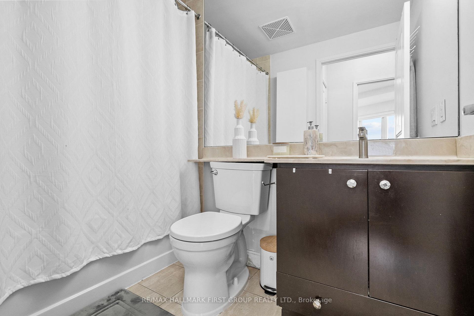 Photo 25 of Unit 3308, 60 Absolute Avenue, Mississauga, City Centre — HOMEH