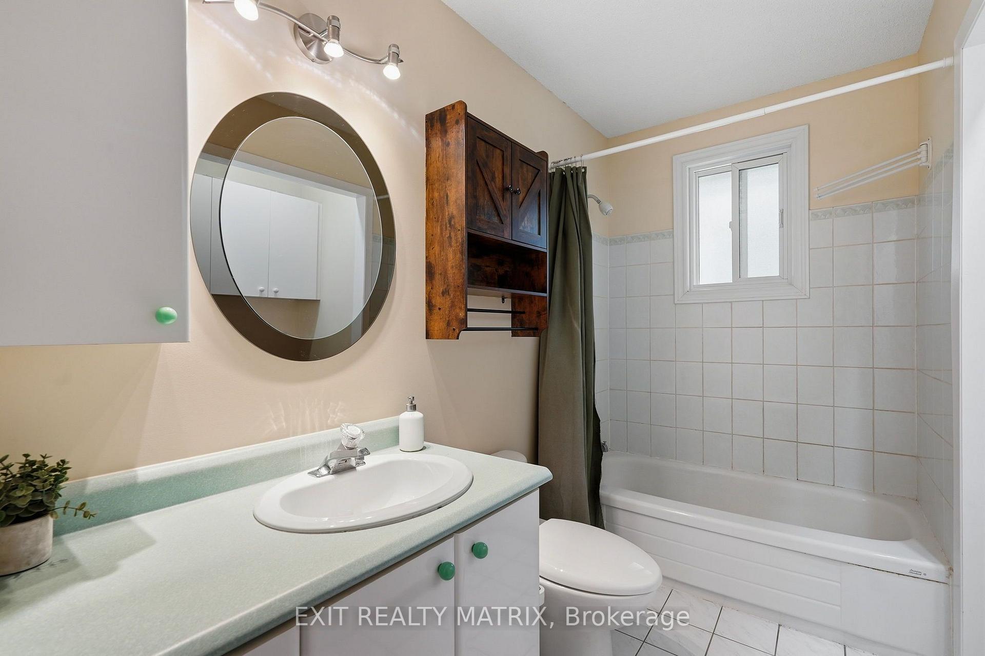 Photo 19 of 693 Cartier Street, Casselman, Casselman — HOMEH