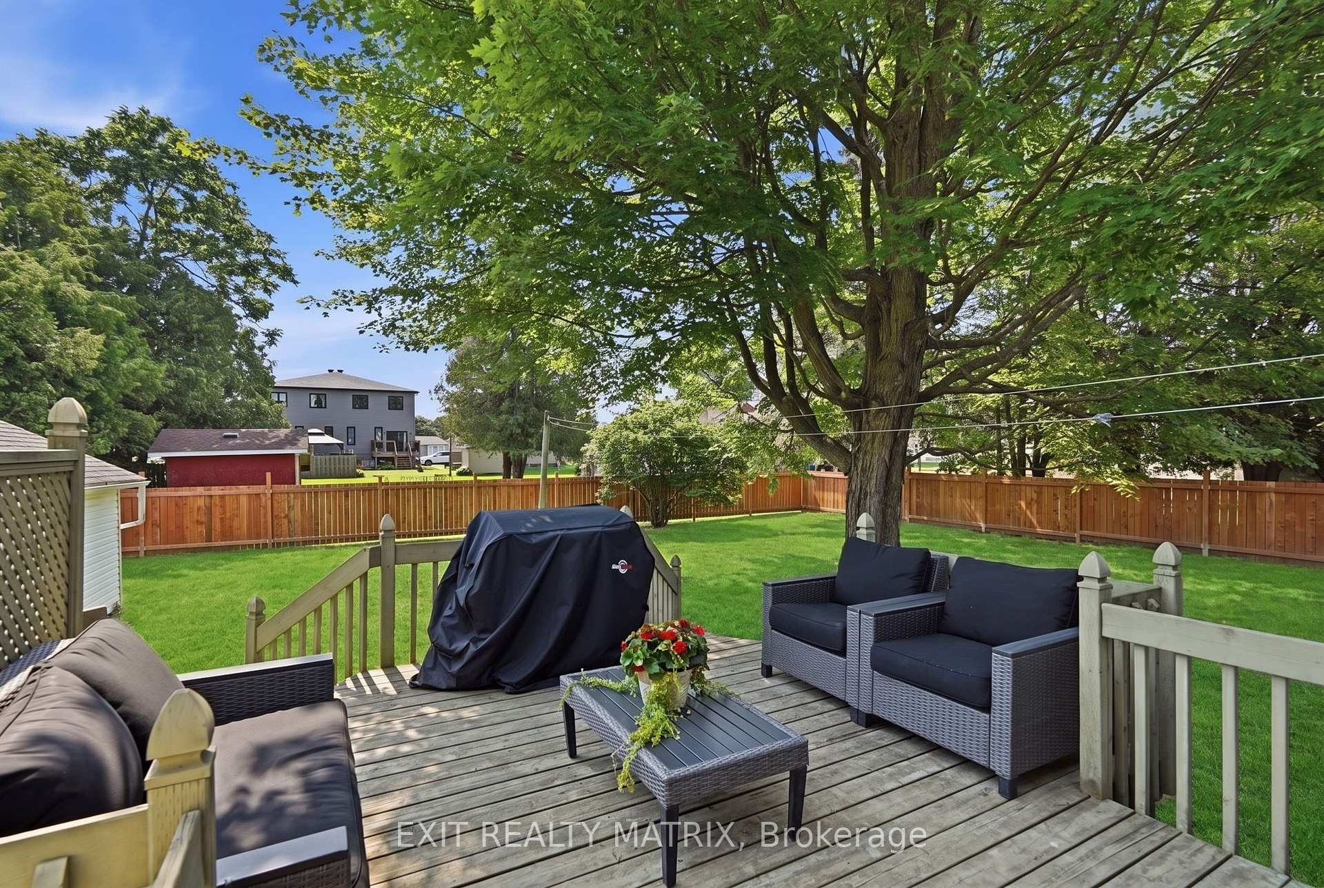 Photo 28 of 693 Cartier Street, Casselman, Casselman — HOMEH