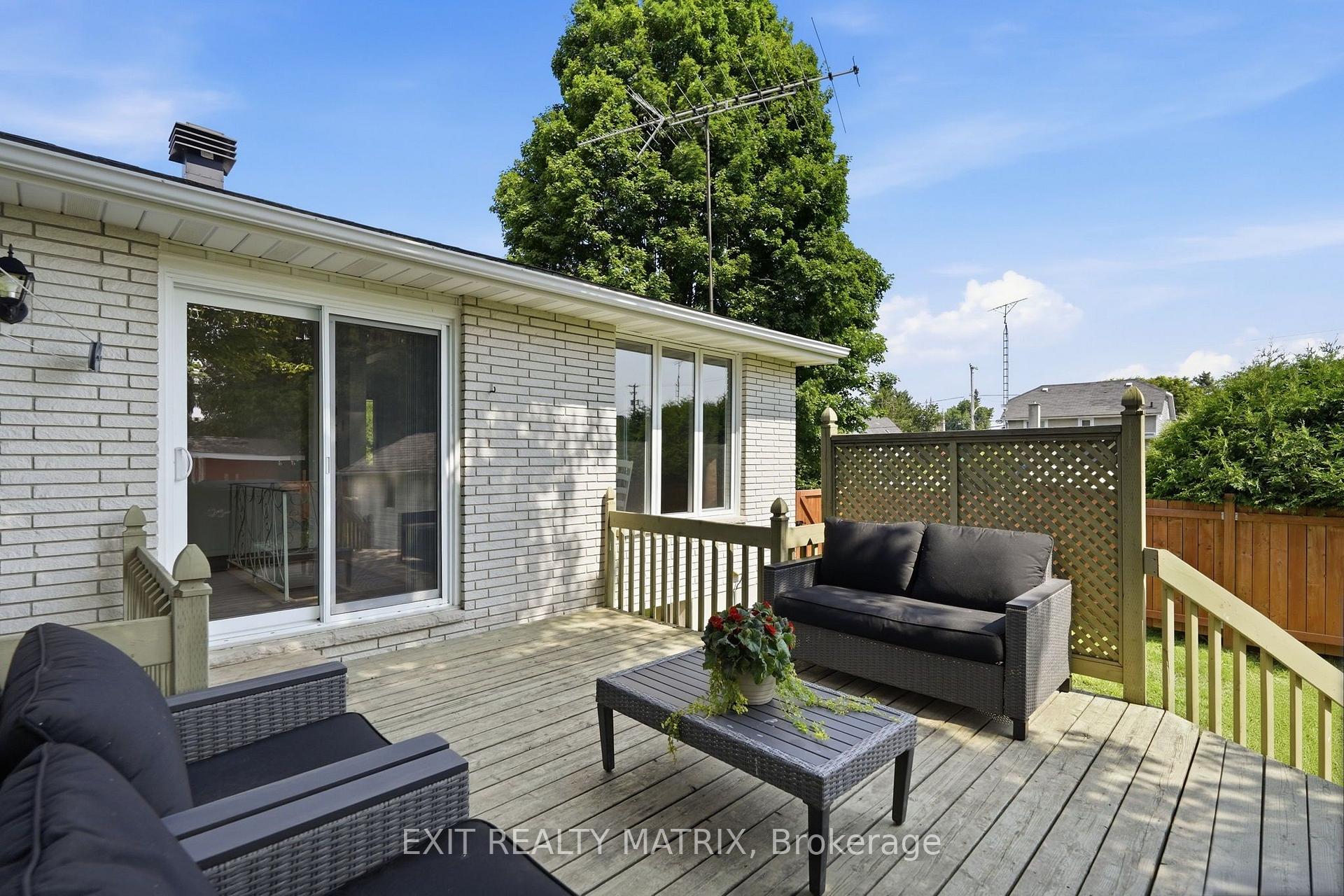 Photo 29 of 693 Cartier Street, Casselman, Casselman — HOMEH