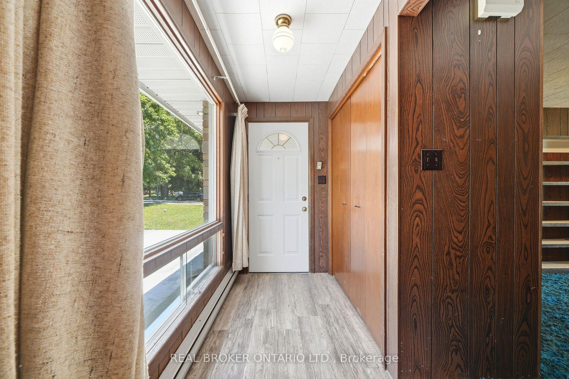 Photo 4 of 158 Diagonal Road, North Huron, Wingham — HOMEH