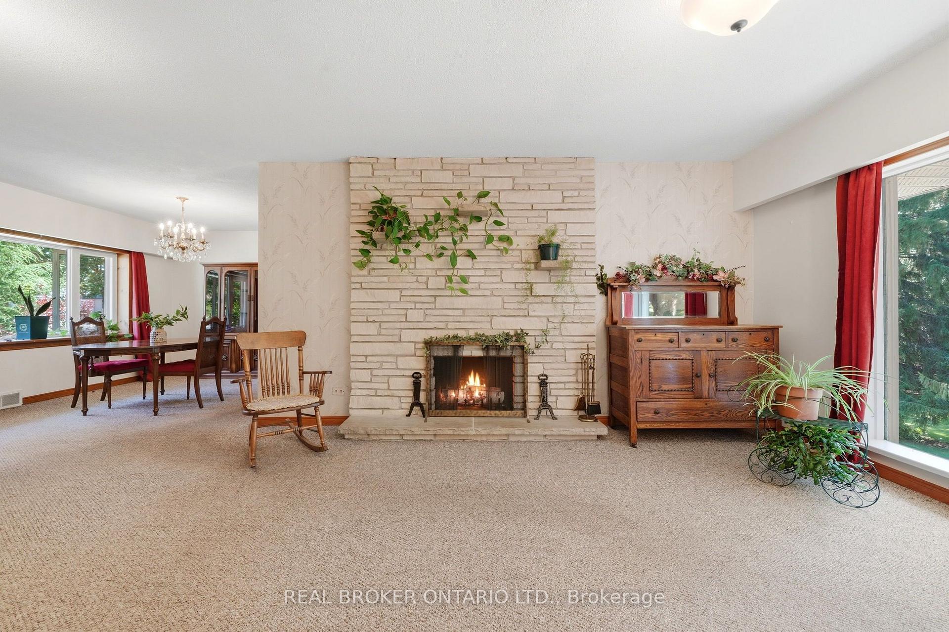 Photo 10 of 158 Diagonal Road, North Huron, Wingham — HOMEH