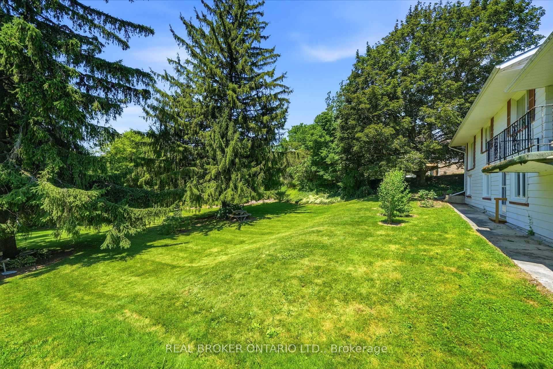 Photo 37 of 158 Diagonal Road, North Huron, Wingham — HOMEH