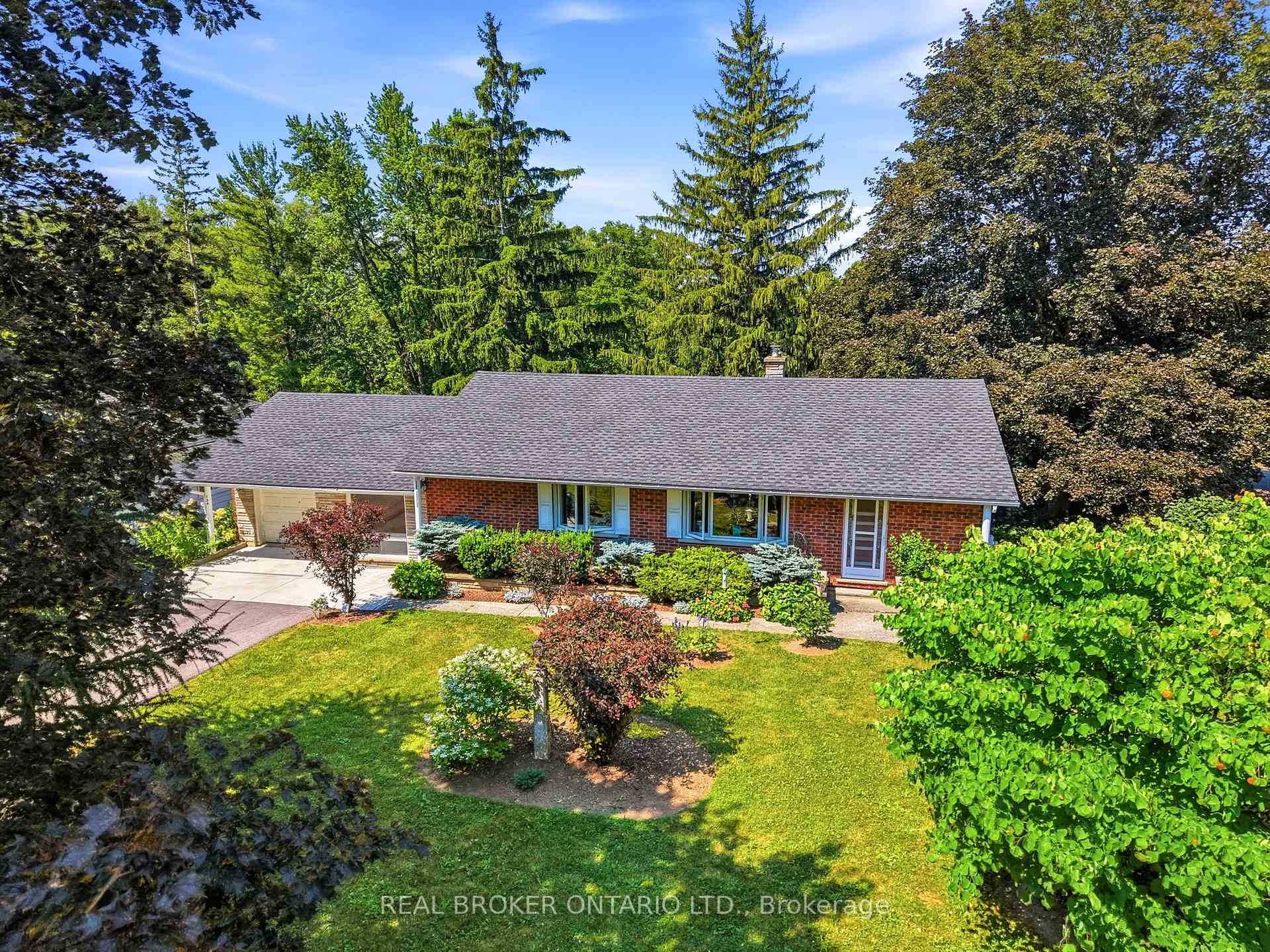 Photo 40 of 158 Diagonal Road, North Huron, Wingham — HOMEH