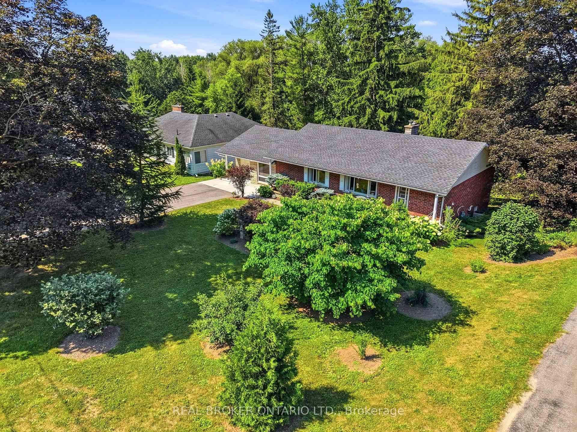 Photo 41 of 158 Diagonal Road, North Huron, Wingham — HOMEH