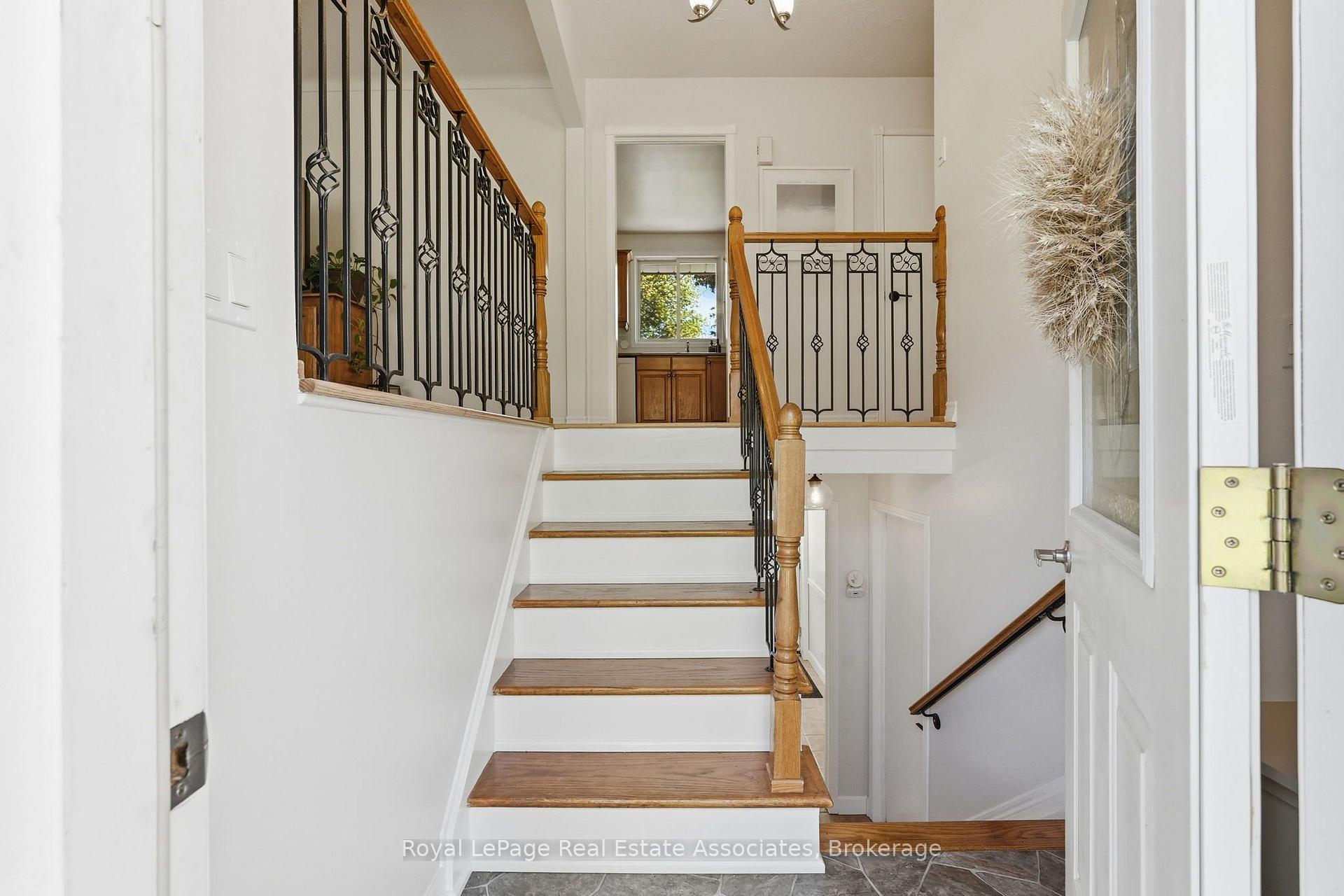 Photo 4 of 420 Concession 5 Road W, Hamilton, Rural Flamborough — HOMEH