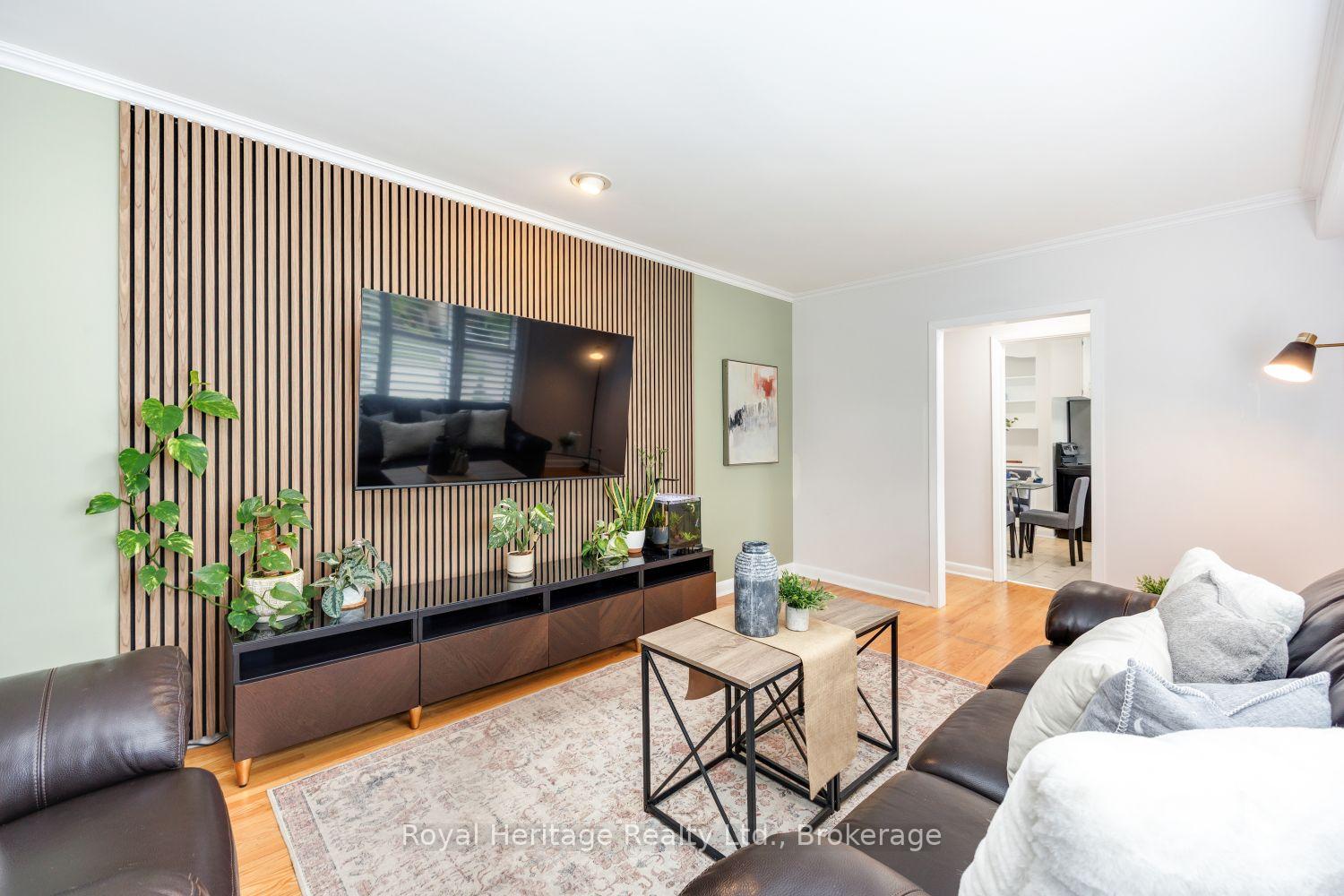Photo 7 of 461 Gibbons Street, Oshawa, McLaughlin — HOMEH
