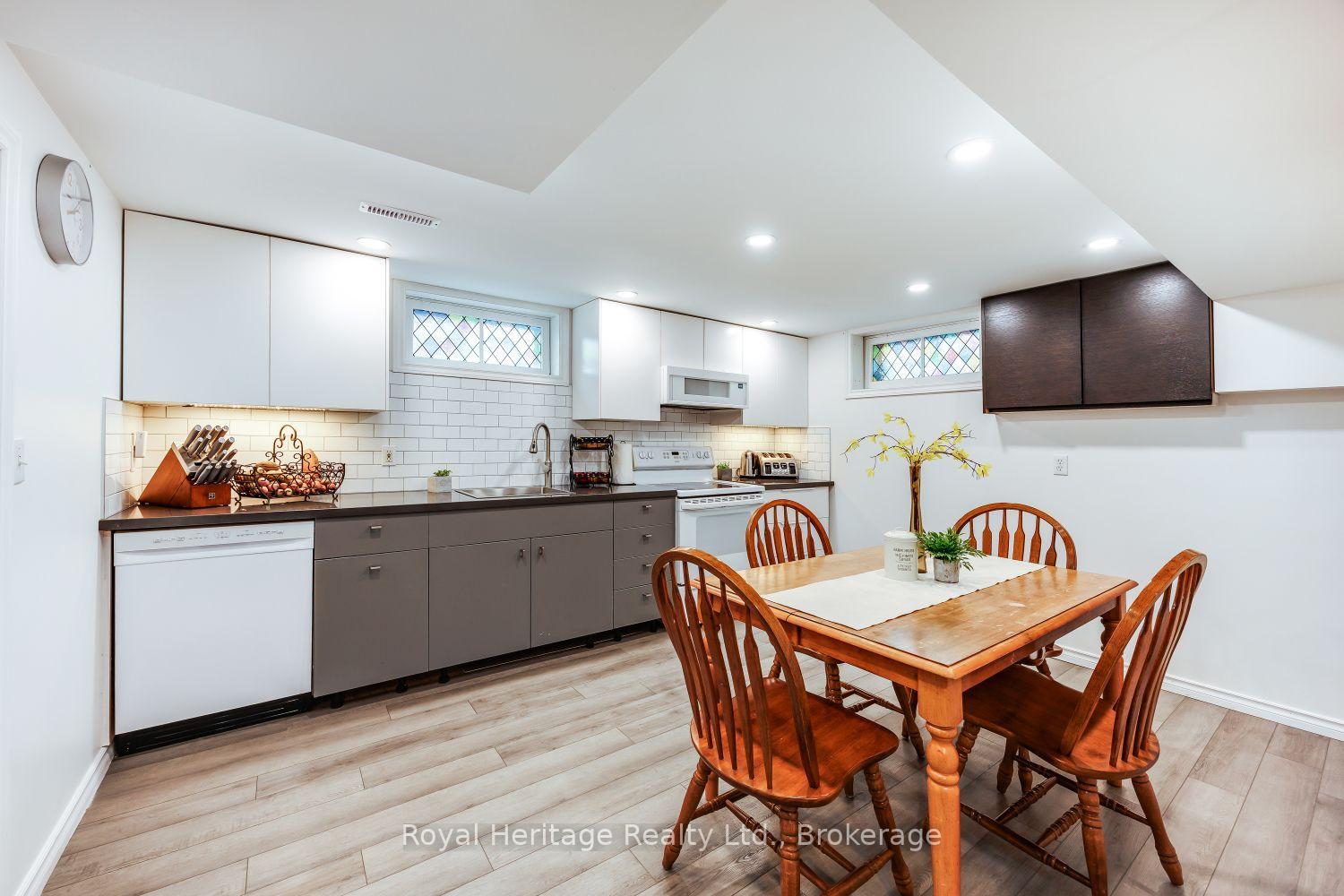 Photo 19 of 461 Gibbons Street, Oshawa, McLaughlin — HOMEH