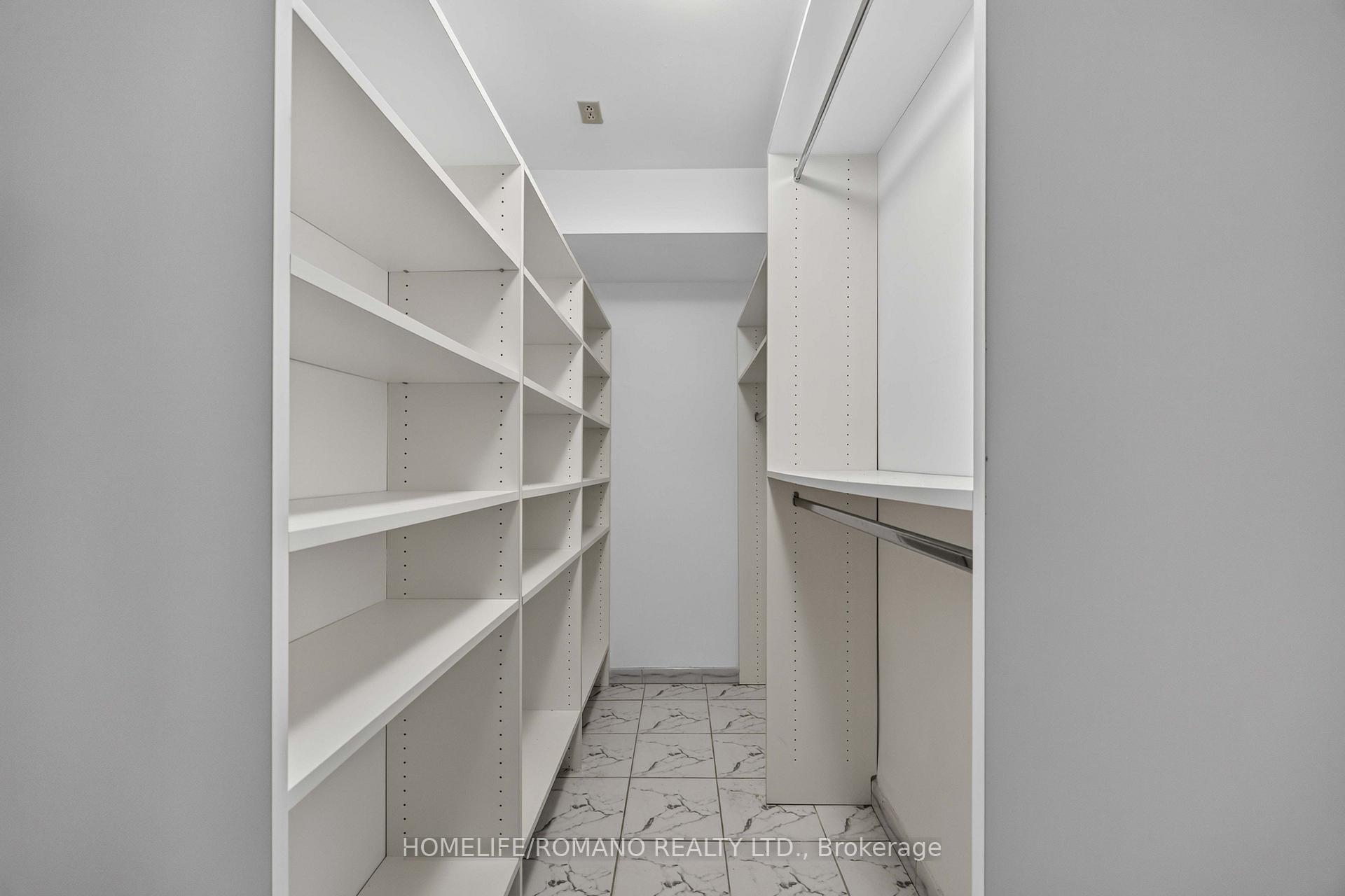Photo 21 of Unit Bsmt, 61 Gas Light Crescent, Vaughan, East Woodbridge — HOMEH