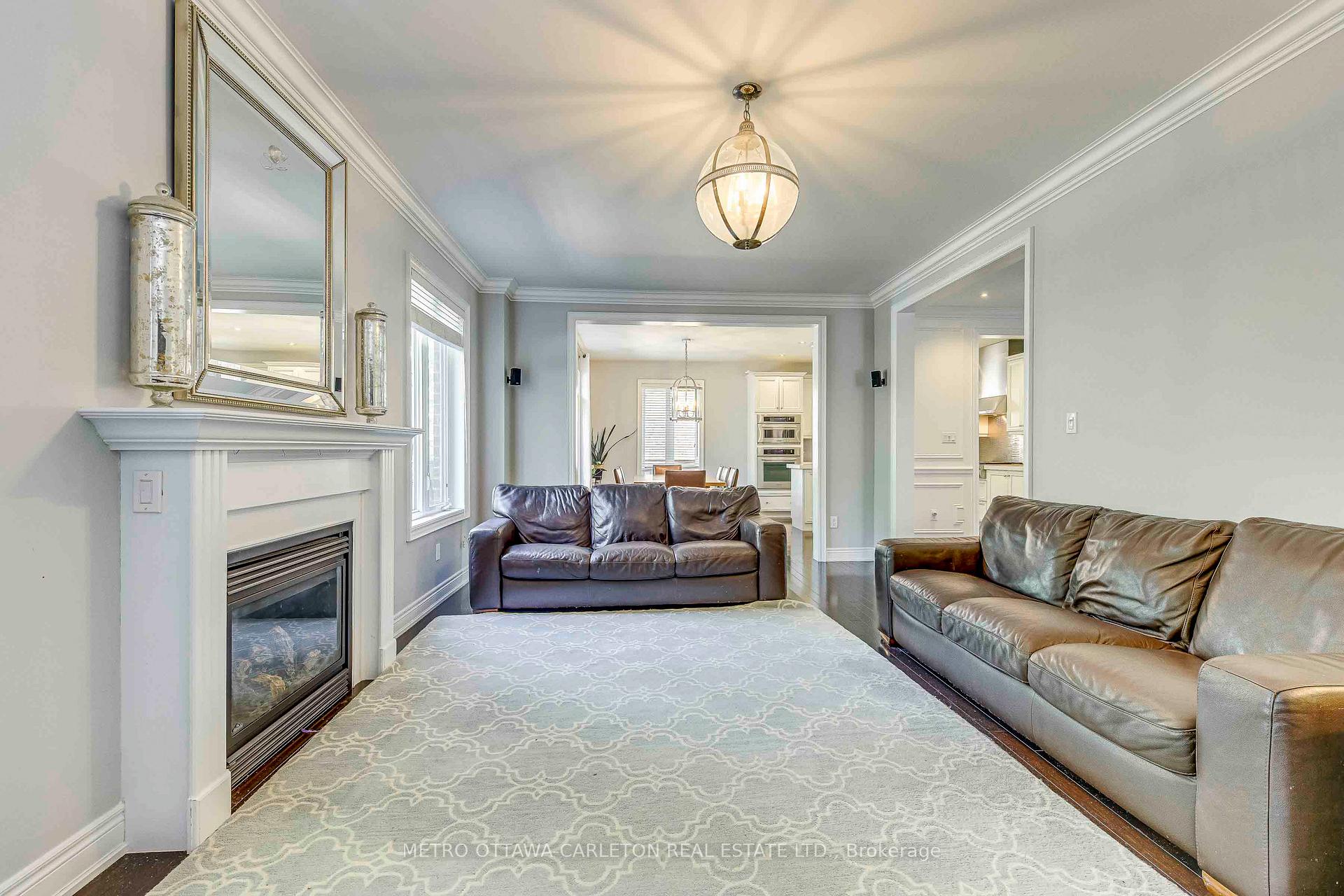 Photo 11 of 13 Franmar Road, Brampton, Credit Valley — HOMEH