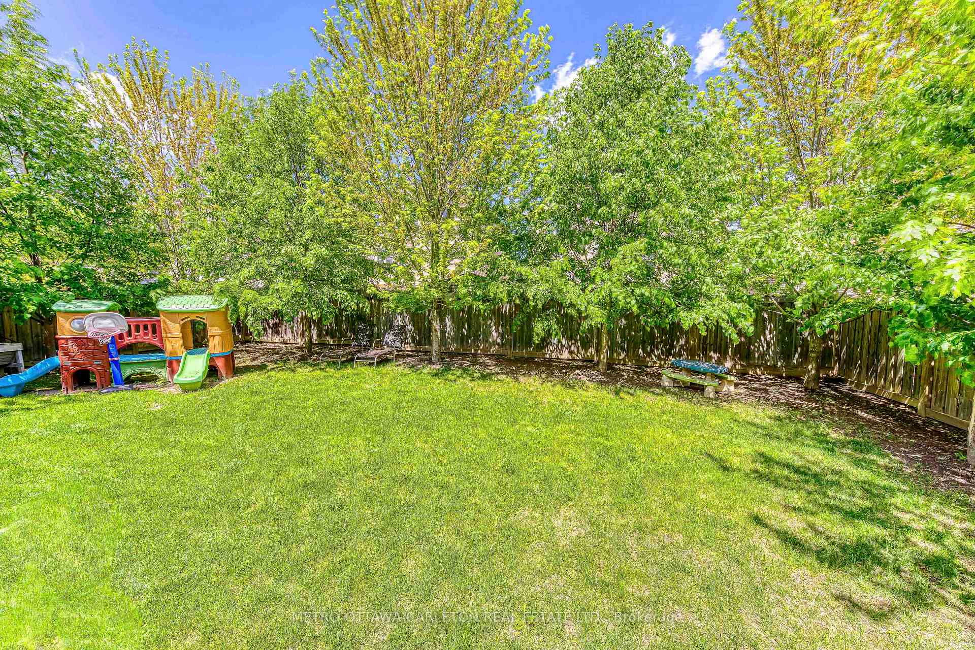 Photo 44 of 13 Franmar Road, Brampton, Credit Valley — HOMEH