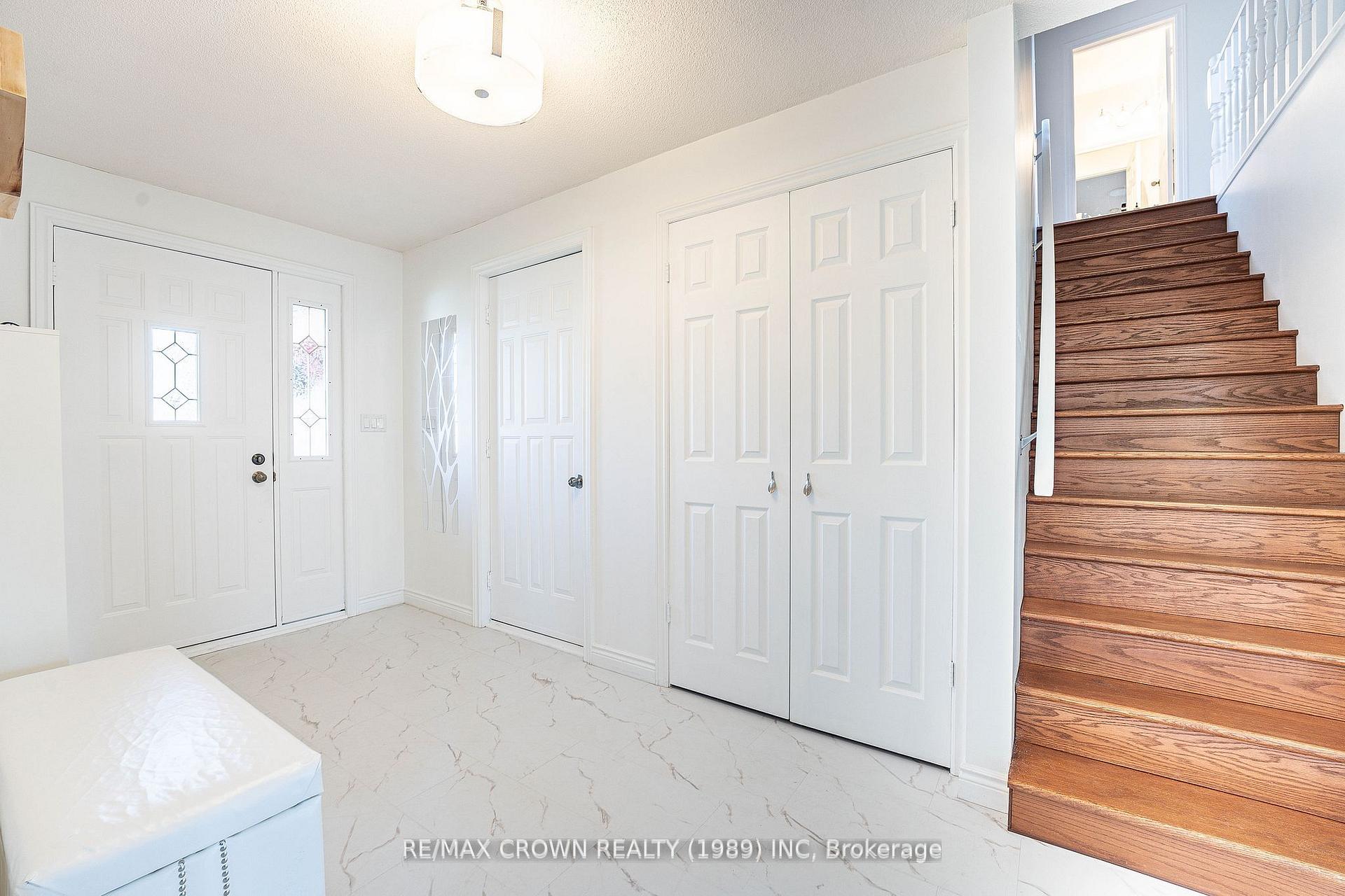 Photo 17 of 53 Sable Crescent, North Bay, Birchaven — HOMEH