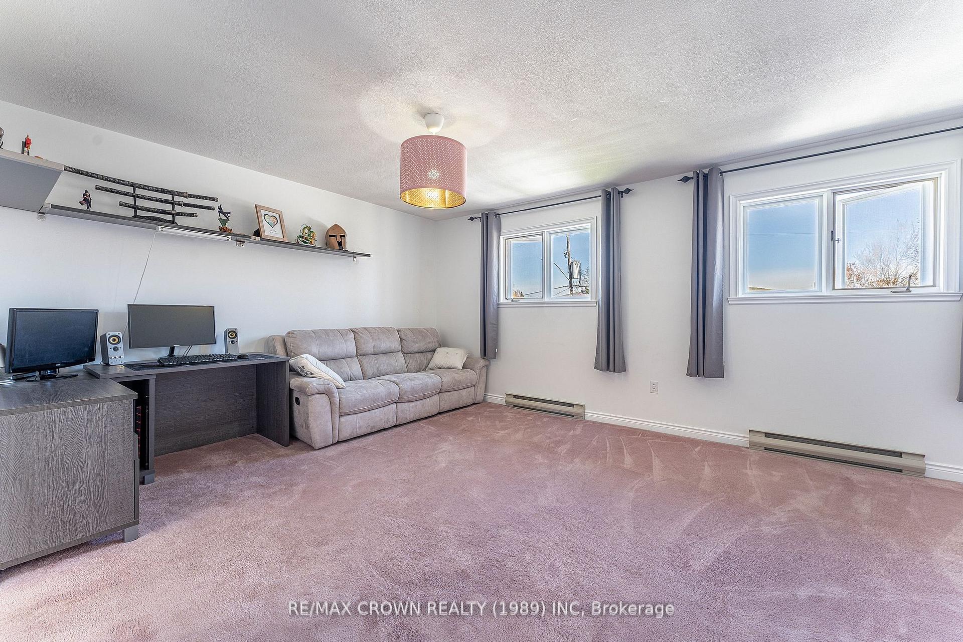 Photo 27 of 53 Sable Crescent, North Bay, Birchaven — HOMEH
