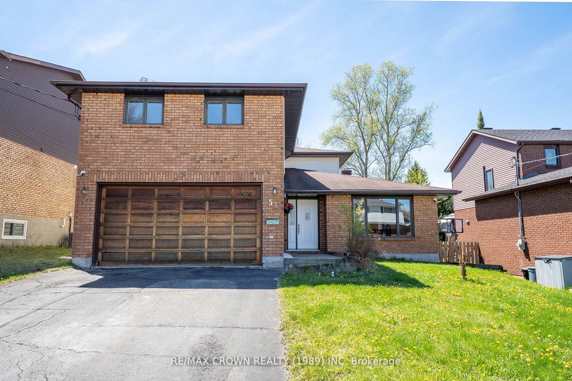 Photo 36 of 53 Sable Crescent, North Bay, Birchaven — HOMEH