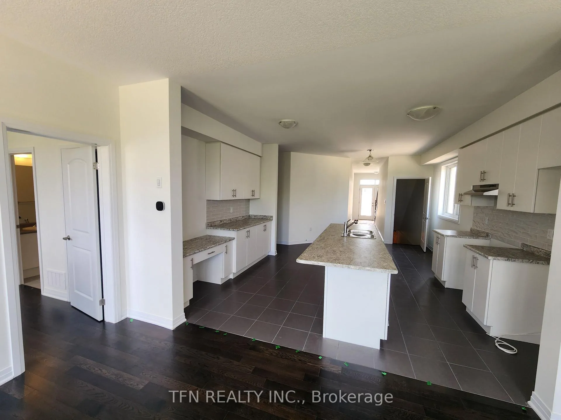 Photo 9 of 142 Holder Drive, Brantford, Empire — HOMEH