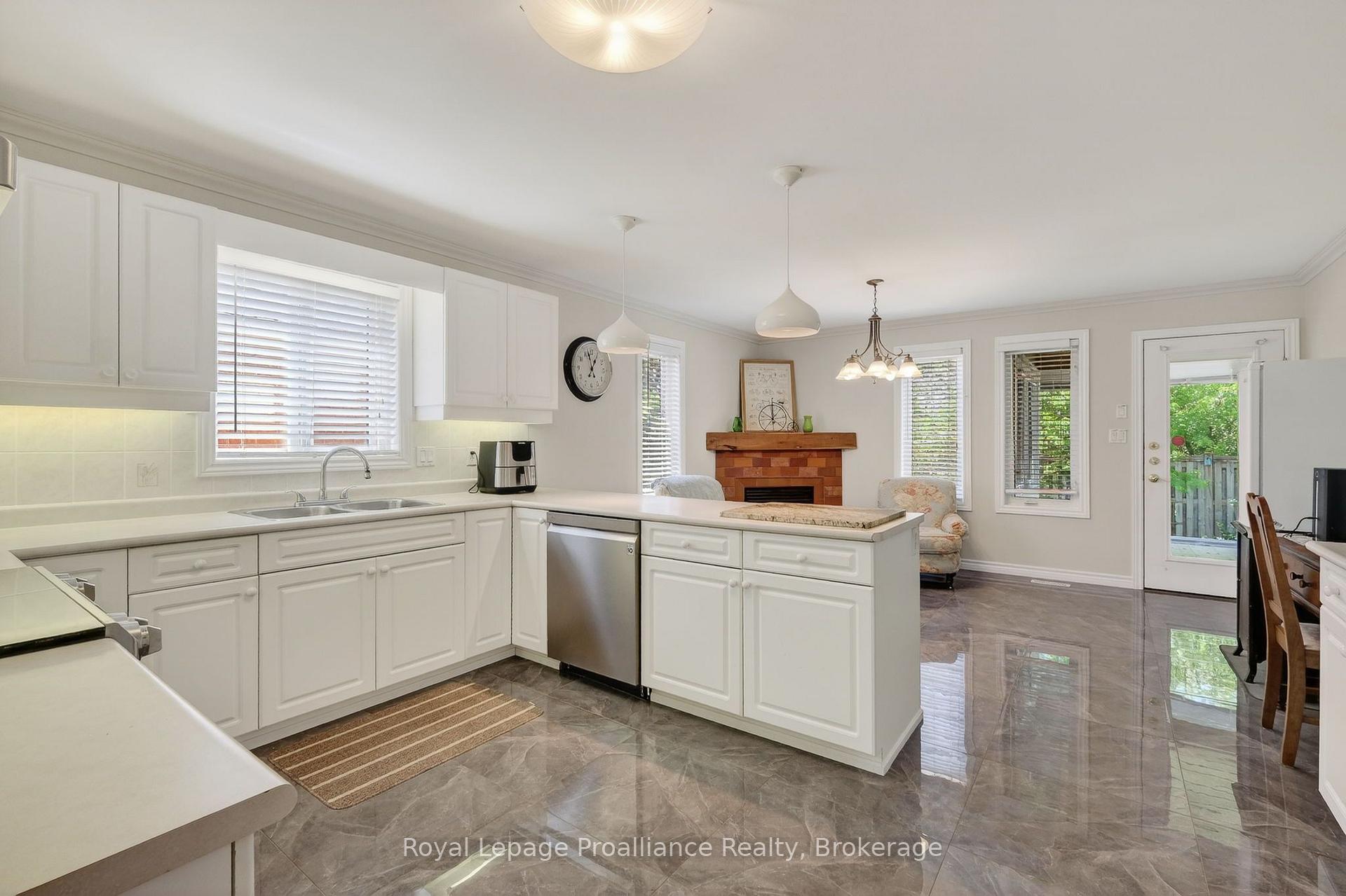 Photo 41 of 30 Heartwood Drive, Belleville, Belleville Ward — HOMEH
