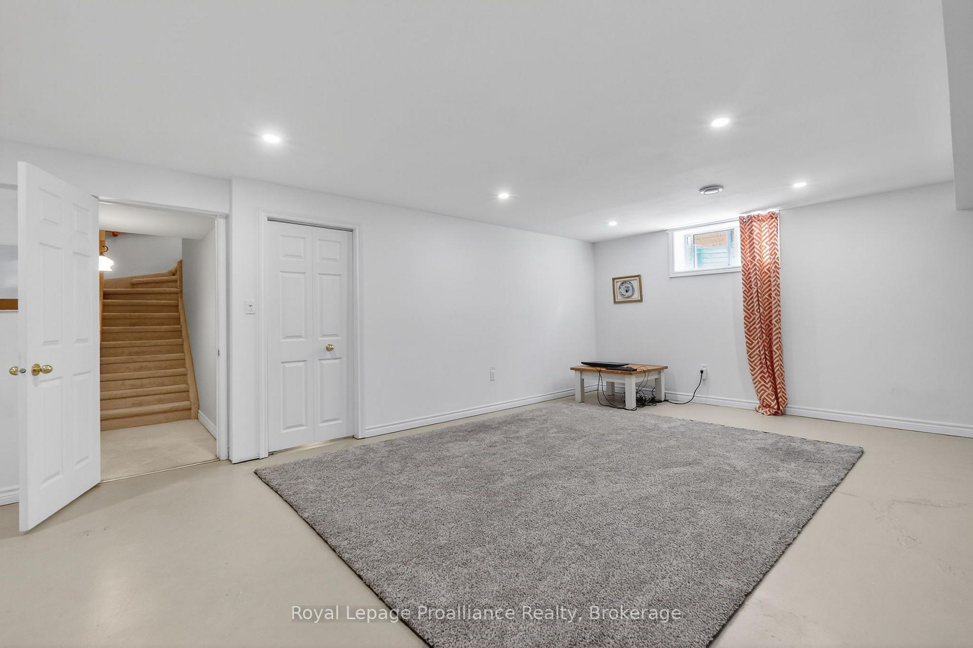 Photo 94 of 30 Heartwood Drive, Belleville, Belleville Ward — HOMEH