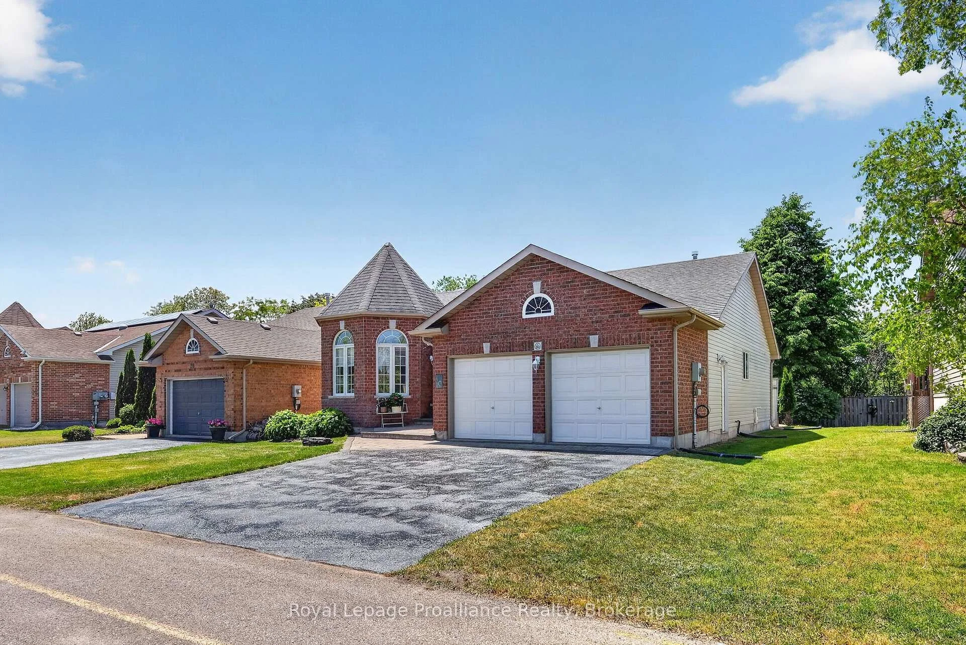 Photo 9 of 30 Heartwood Drive, Belleville, Belleville Ward — HOMEH