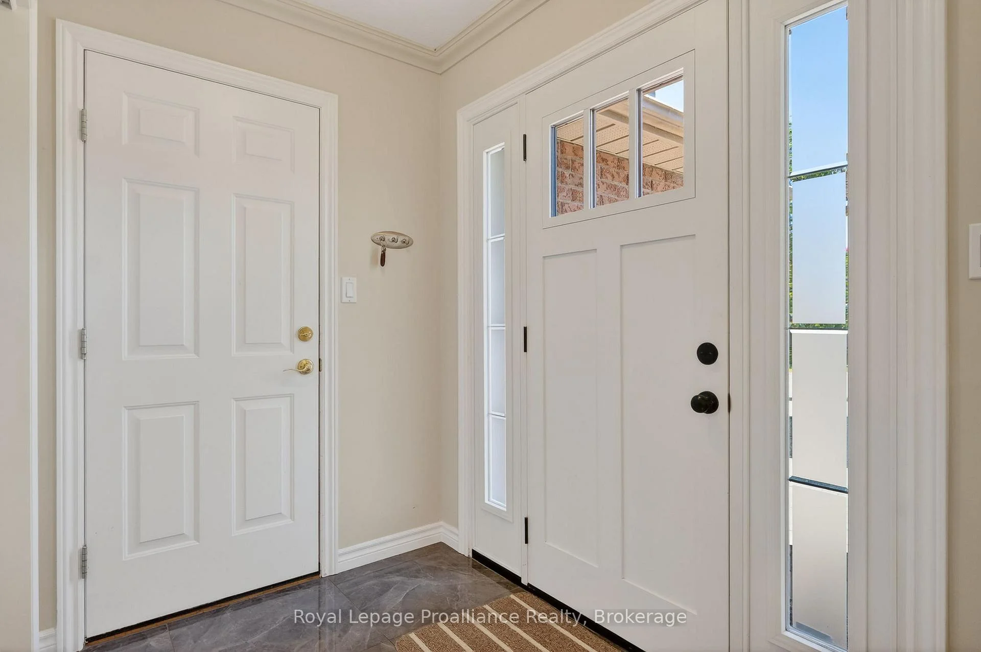 Photo 21 of 30 Heartwood Drive, Belleville, Belleville Ward — HOMEH