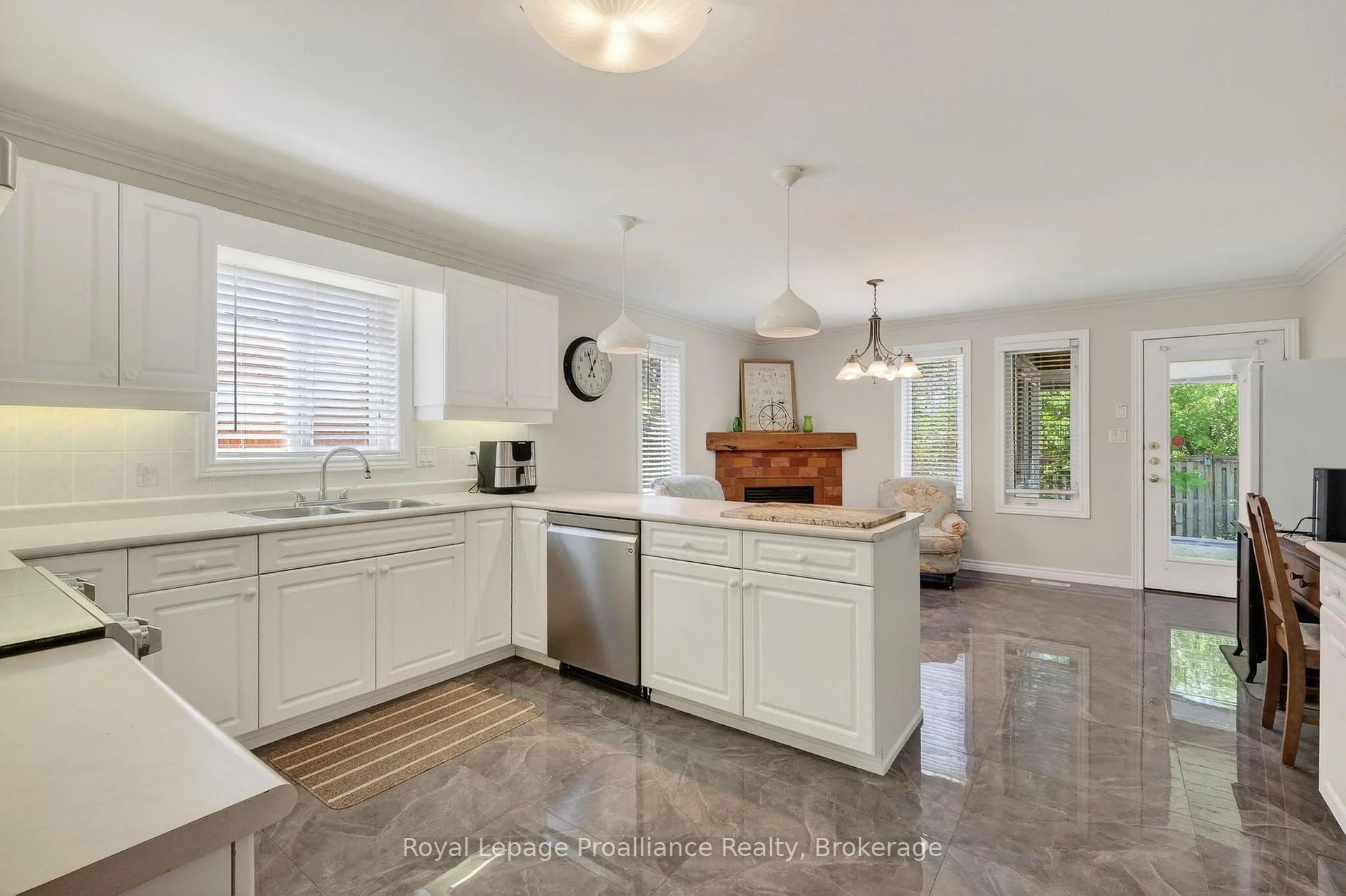 Photo 42 of 30 Heartwood Drive, Belleville, Belleville Ward — HOMEH