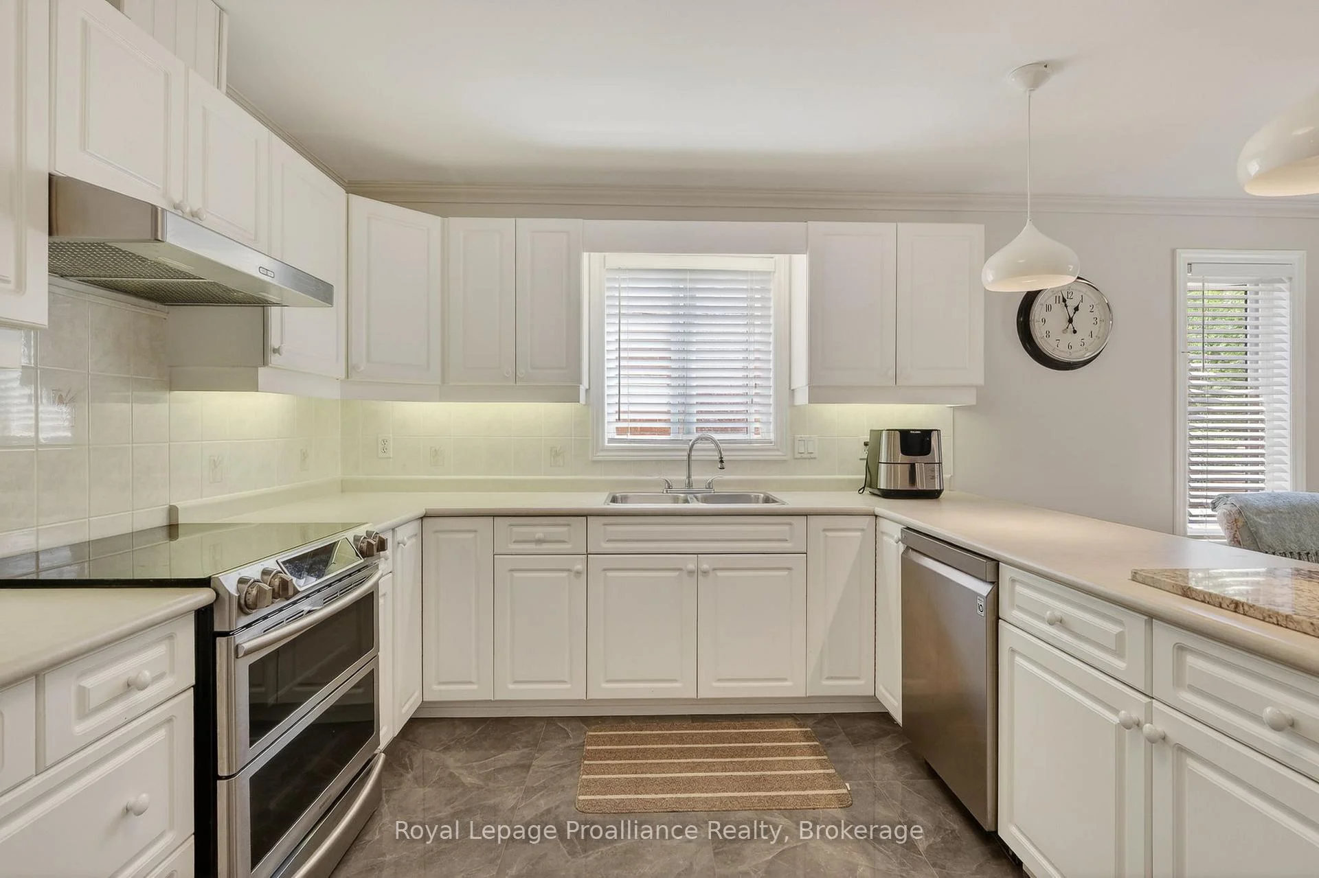 Photo 45 of 30 Heartwood Drive, Belleville, Belleville Ward — HOMEH