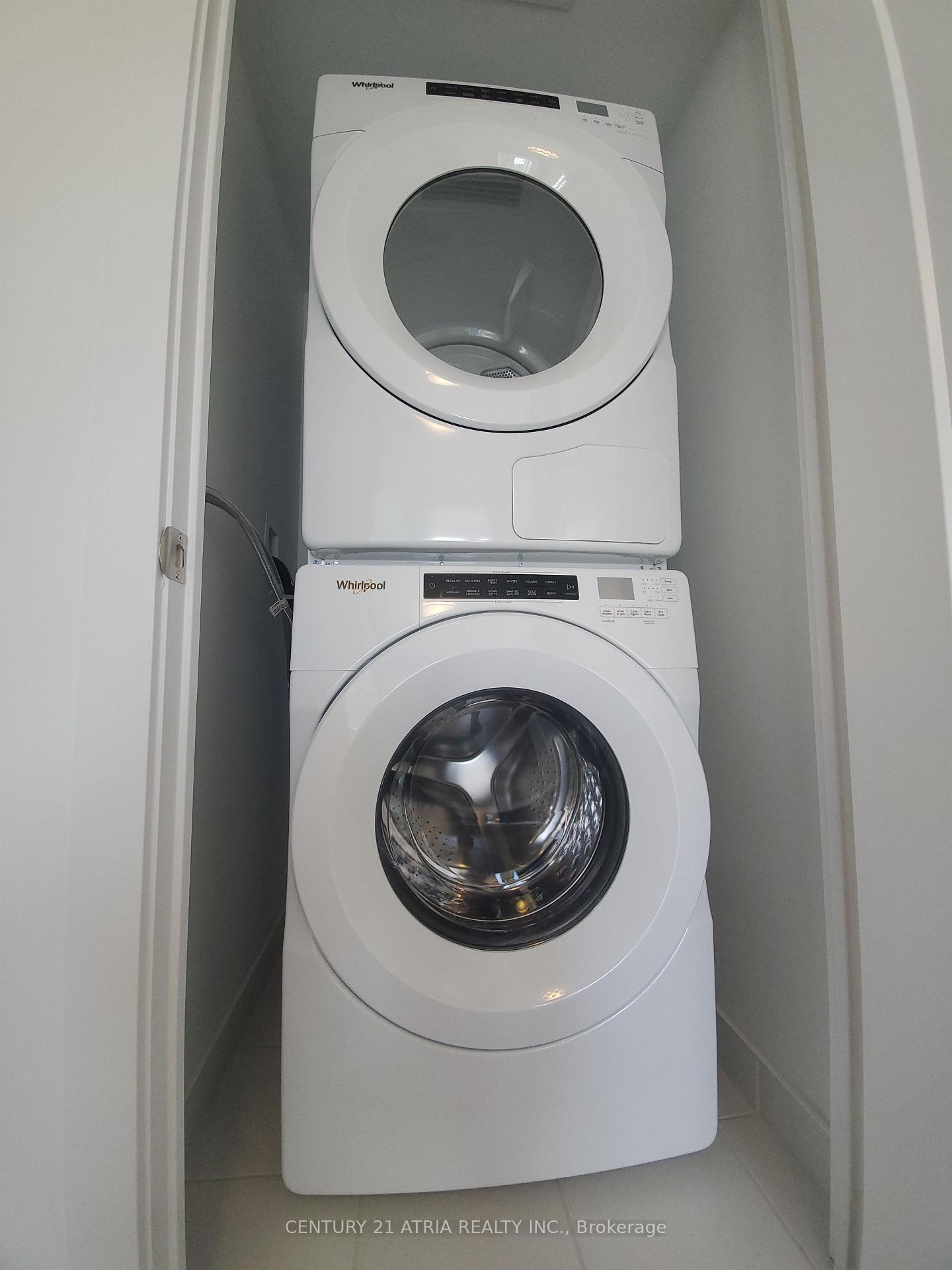 Photo 8 of Unit 1808, 575 Bloor Street E, Toronto, North St. James Town — HOMEH