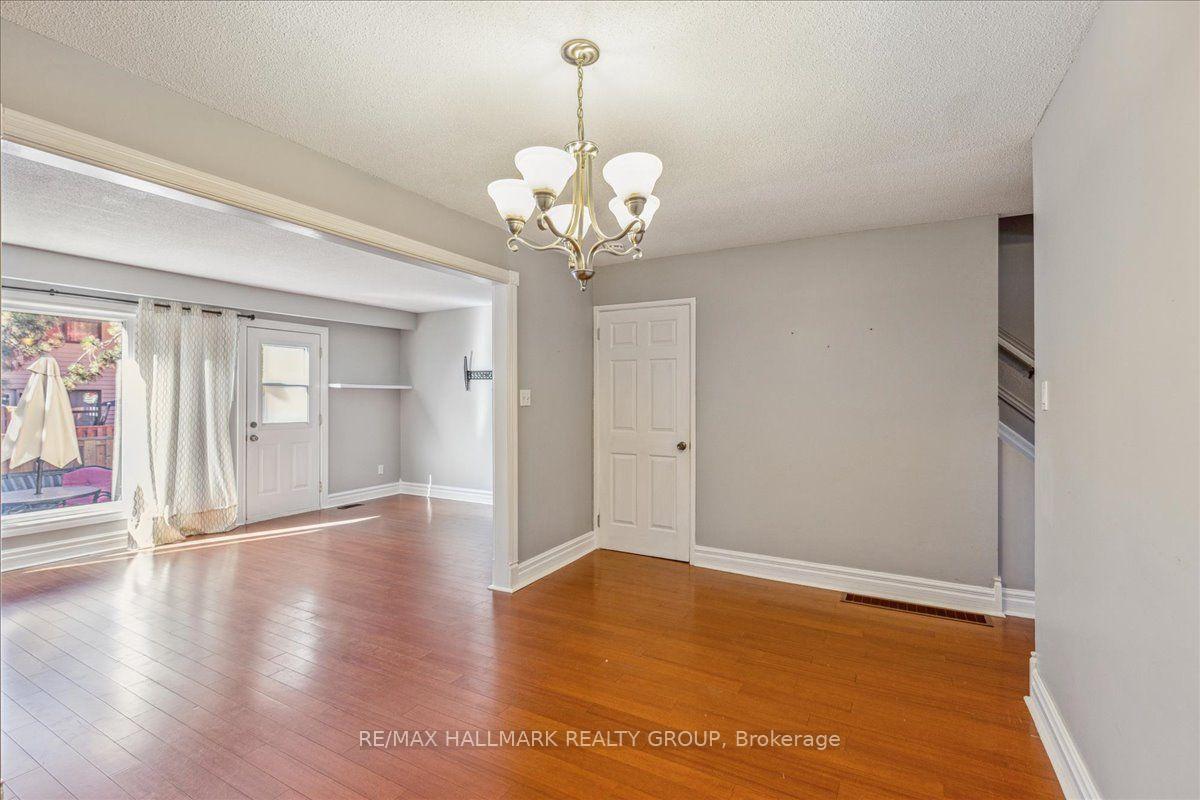 Photo 6 of 3 Carmichael Court, Ottawa, Kanata - Beaverbrook — HOMEH