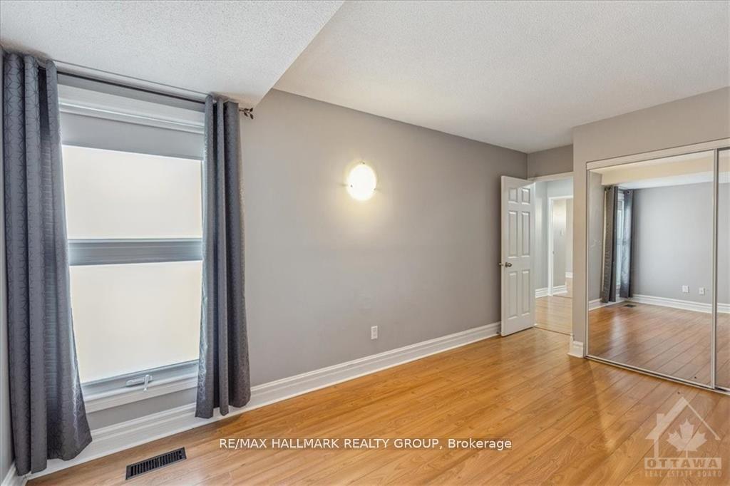 Photo 15 of 3 Carmichael Court, Ottawa, Kanata - Beaverbrook — HOMEH