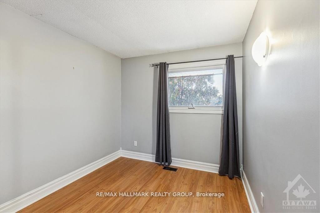 Photo 19 of 3 Carmichael Court, Ottawa, Kanata - Beaverbrook — HOMEH
