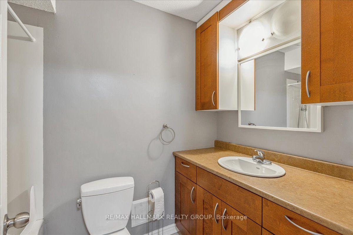 Photo 23 of 3 Carmichael Court, Ottawa, Kanata - Beaverbrook — HOMEH