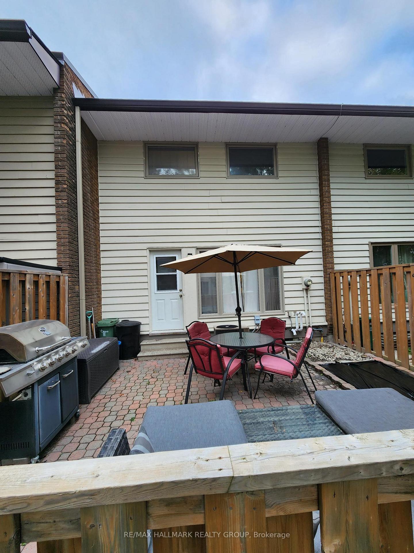 Photo 25 of 3 Carmichael Court, Ottawa, Kanata - Beaverbrook — HOMEH