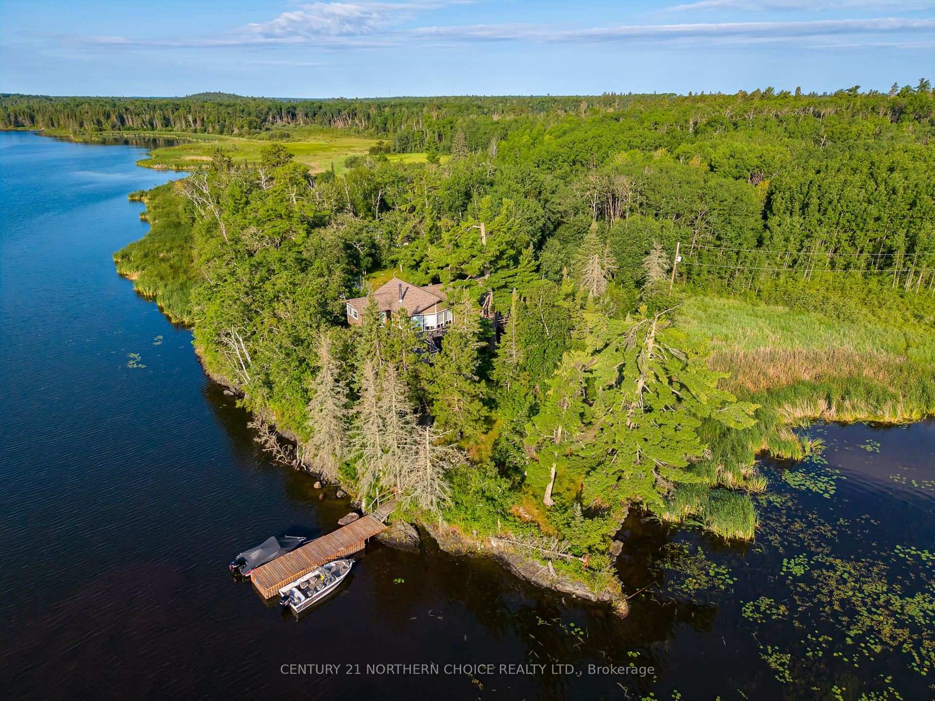 Photo 1 of Unit Dock 61, D142 Holmstroms Marsh, Kenora Remote Area, Lake of the Woods North — HOMEH