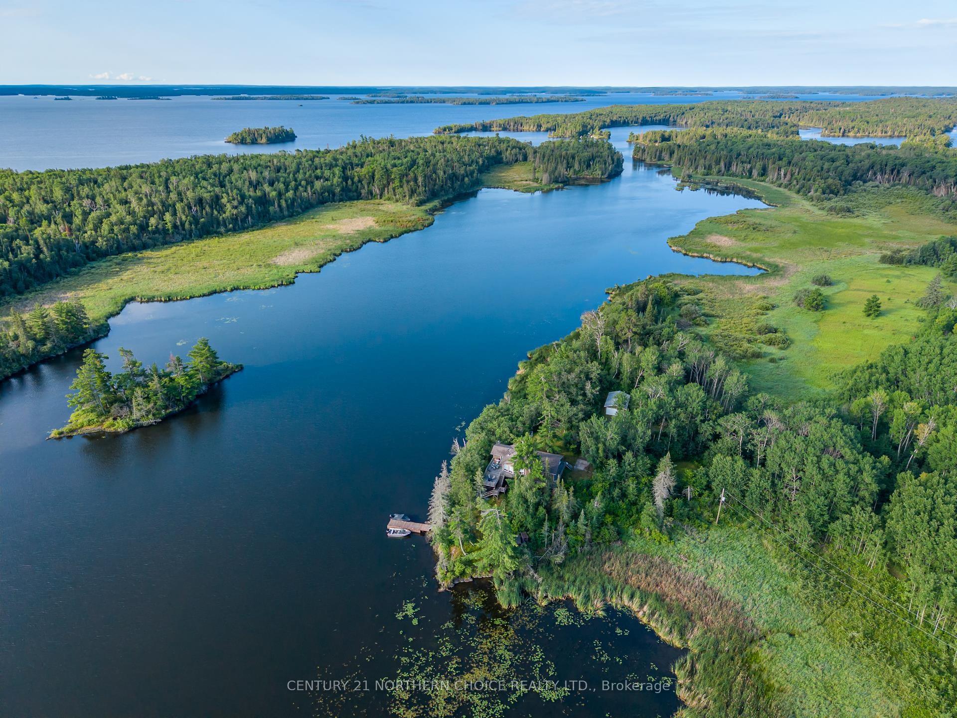 Photo 37 of Unit Dock 61, D142 Holmstroms Marsh, Kenora Remote Area, Lake of the Woods North — HOMEH