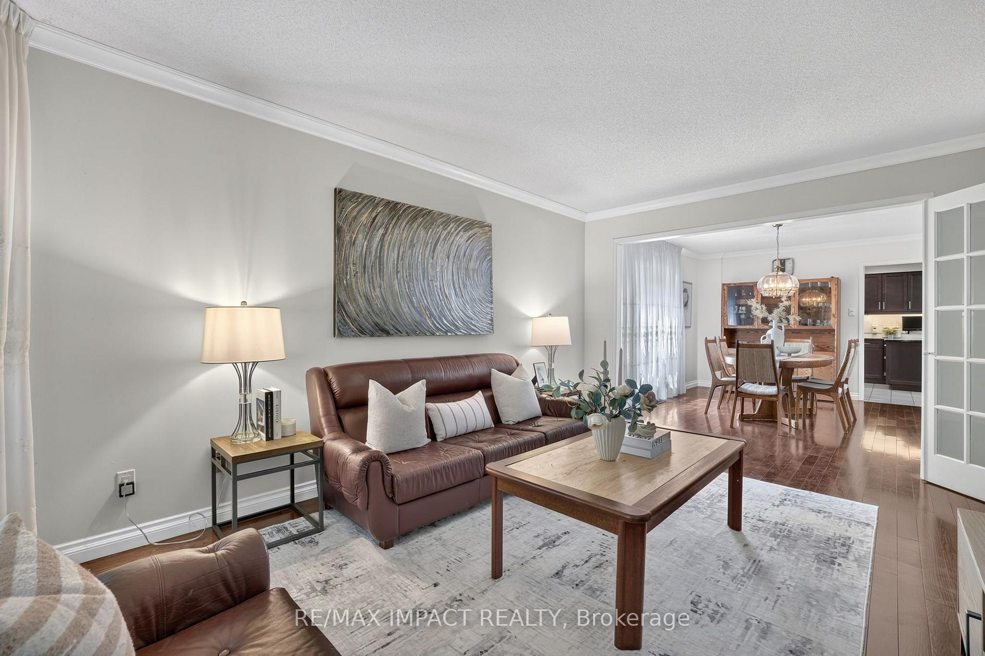 Photo 9 of 2358 Wildwood Crescent, Pickering, Brock Ridge — HOMEH
